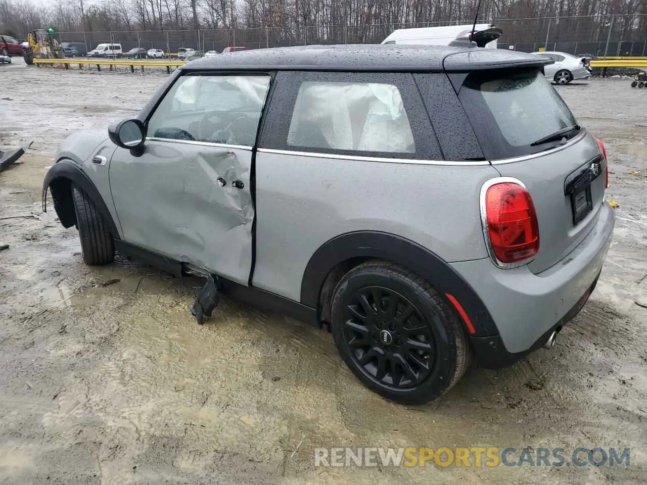 2 Фотография поврежденного автомобиля WMWXR3C04M2N98103 MINI COOPER 2021