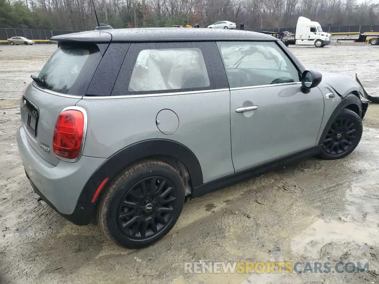 3 Фотография поврежденного автомобиля WMWXR3C04M2N98103 MINI COOPER 2021
