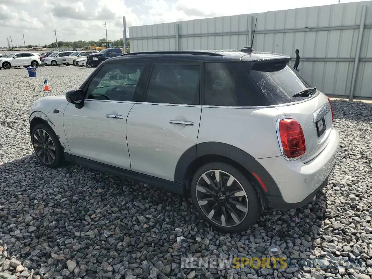 2 Photograph of a damaged car WMWXU7C04M2P09433 MINI COOPER 2021