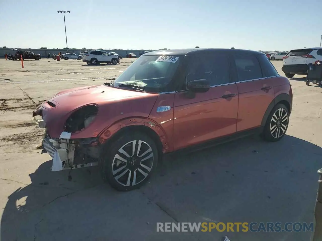 1 Фотография поврежденного автомобиля WMWXU9C08M2N29397 MINI COOPER 2021