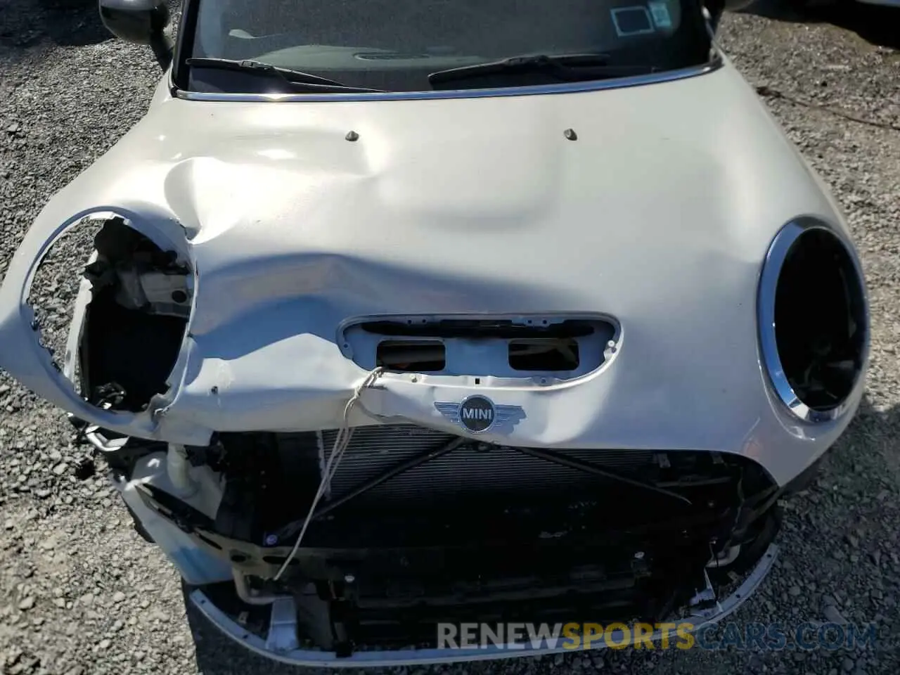 11 Photograph of a damaged car WMW13DJ02N2R93429 MINI COOPER 2022