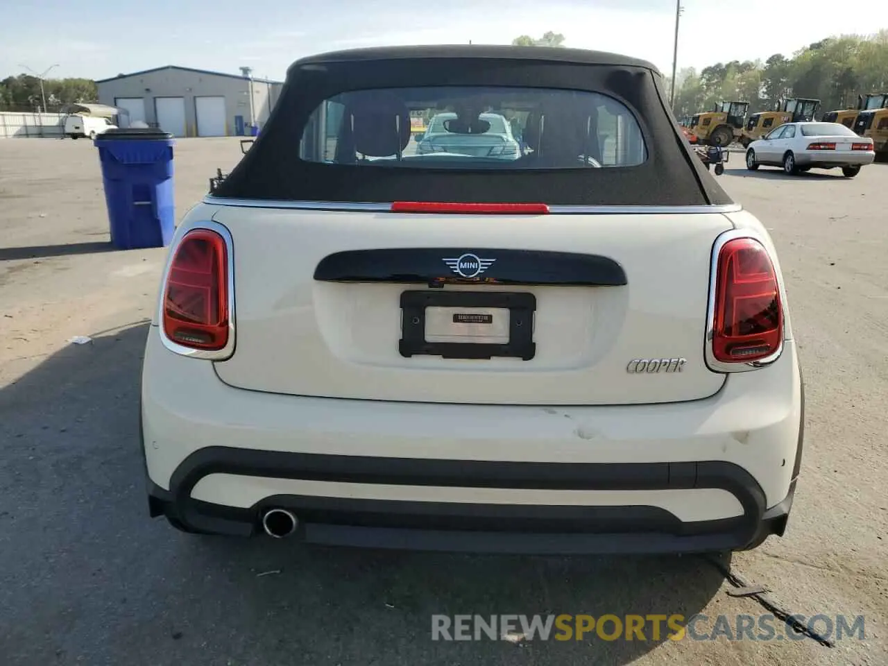 6 Photograph of a damaged car WMW23DL0XN3N60596 MINI COOPER 2022