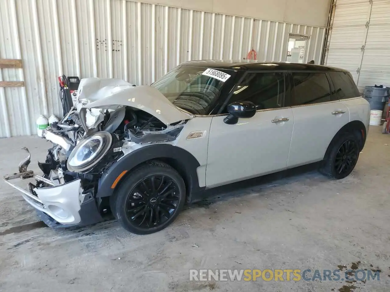 1 Фотография поврежденного автомобиля WMWLV7C06N2R15477 MINI COOPER 2022