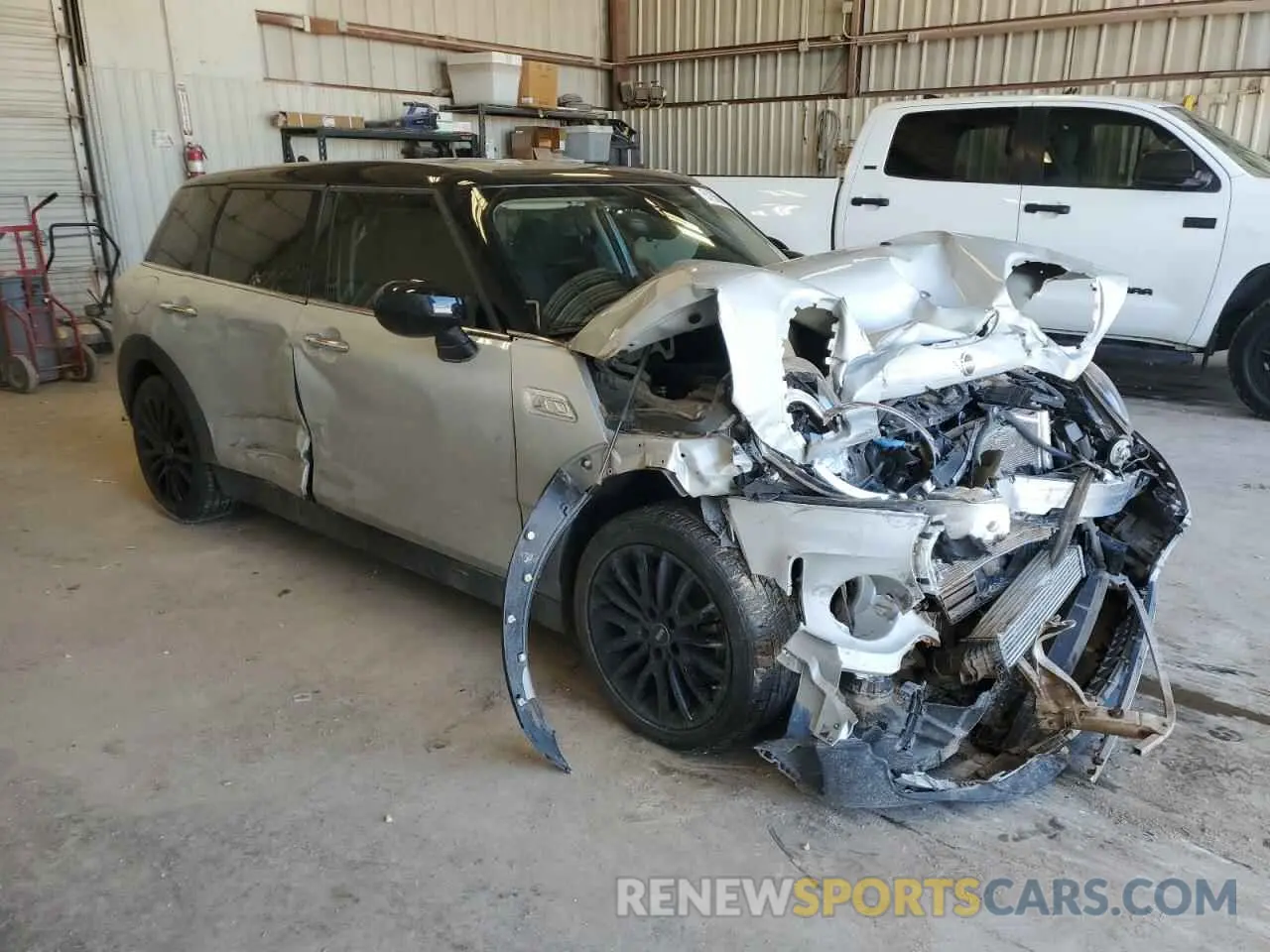 4 Фотография поврежденного автомобиля WMWLV7C06N2R15477 MINI COOPER 2022