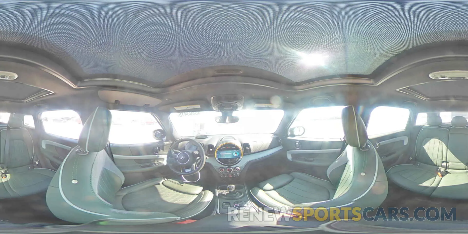 16 Фотография поврежденного автомобиля WMZ53BR06P3P96662 MINI COOPER 2023