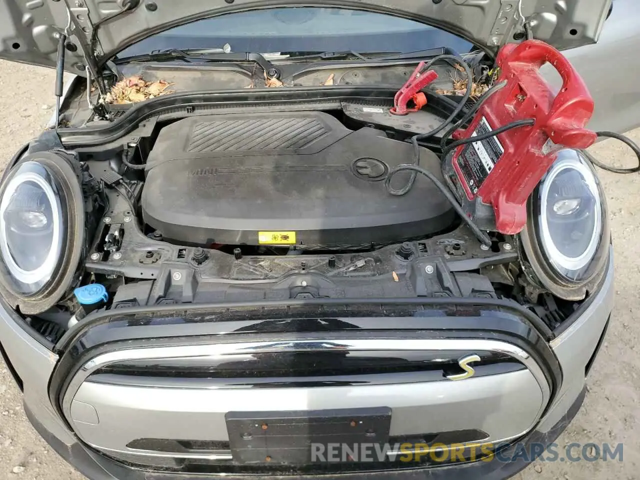 14 Фотография поврежденного автомобиля WMW13DJ09R2V40611 MINI COOPER 2024