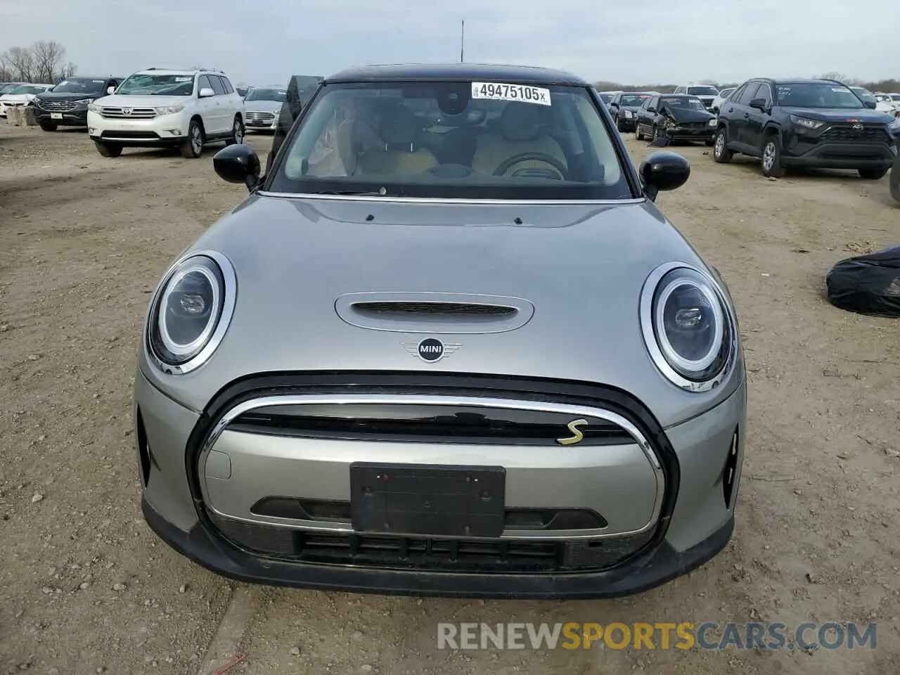 5 Фотография поврежденного автомобиля WMW13DJ09R2V40611 MINI COOPER 2024
