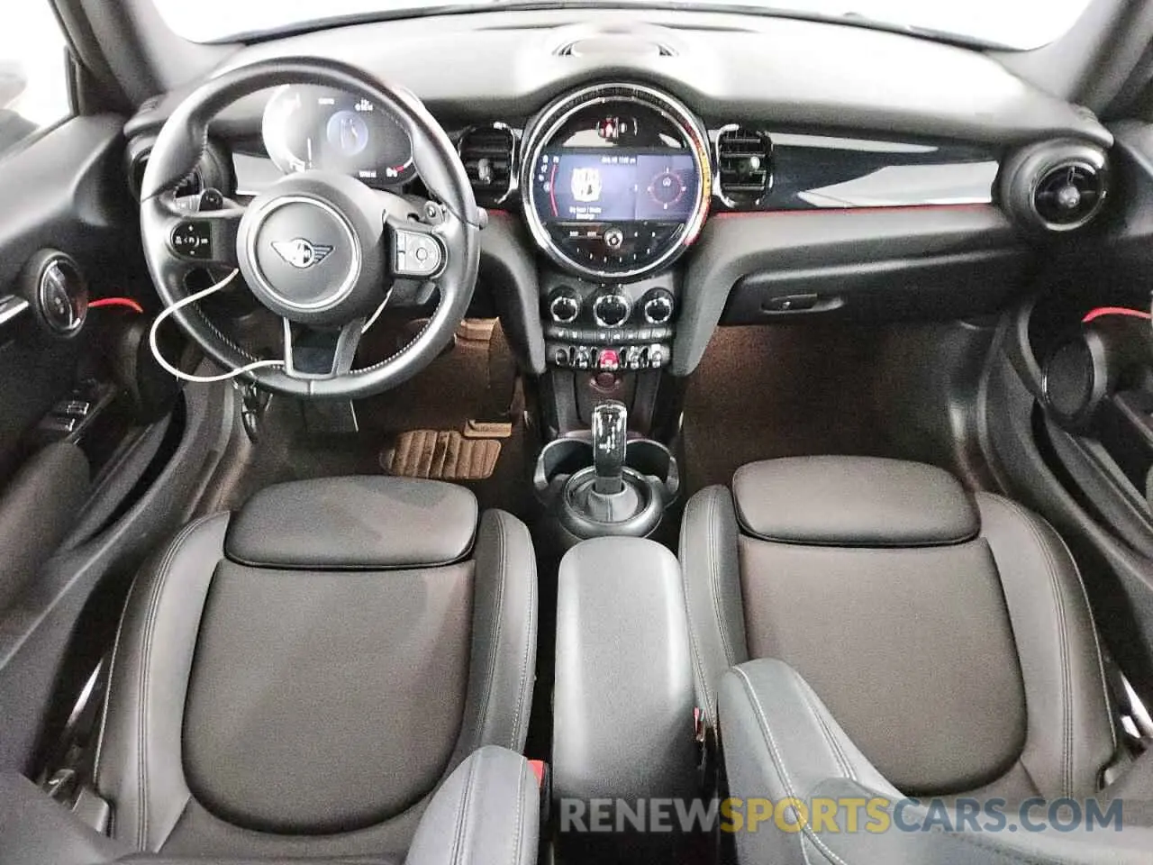 8 Фотография поврежденного автомобиля WMW43DL02R3R79718 MINI COOPER 2024