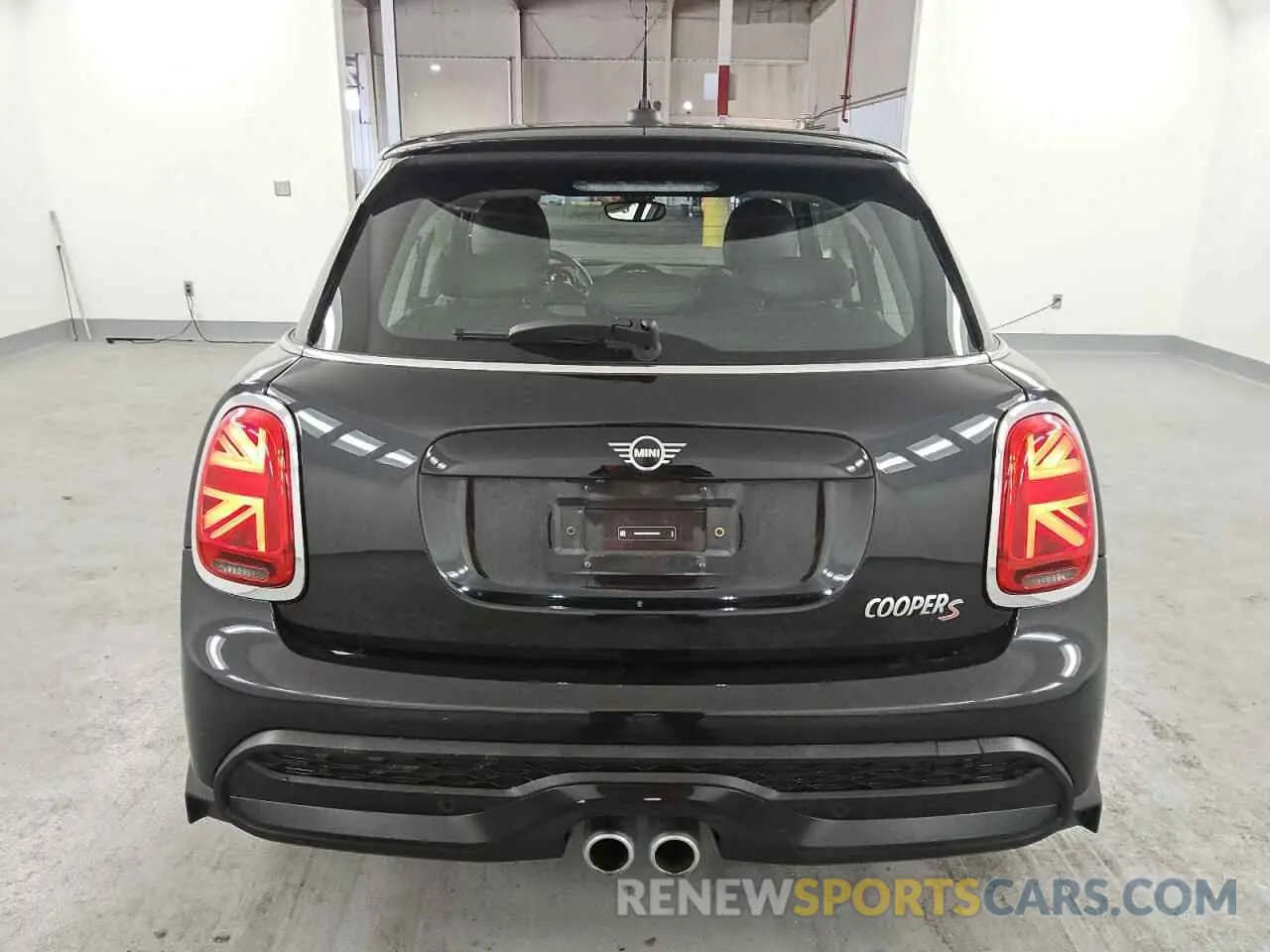 6 Photograph of a damaged car WMW53DK06R2V07291 MINI COOPER 2024