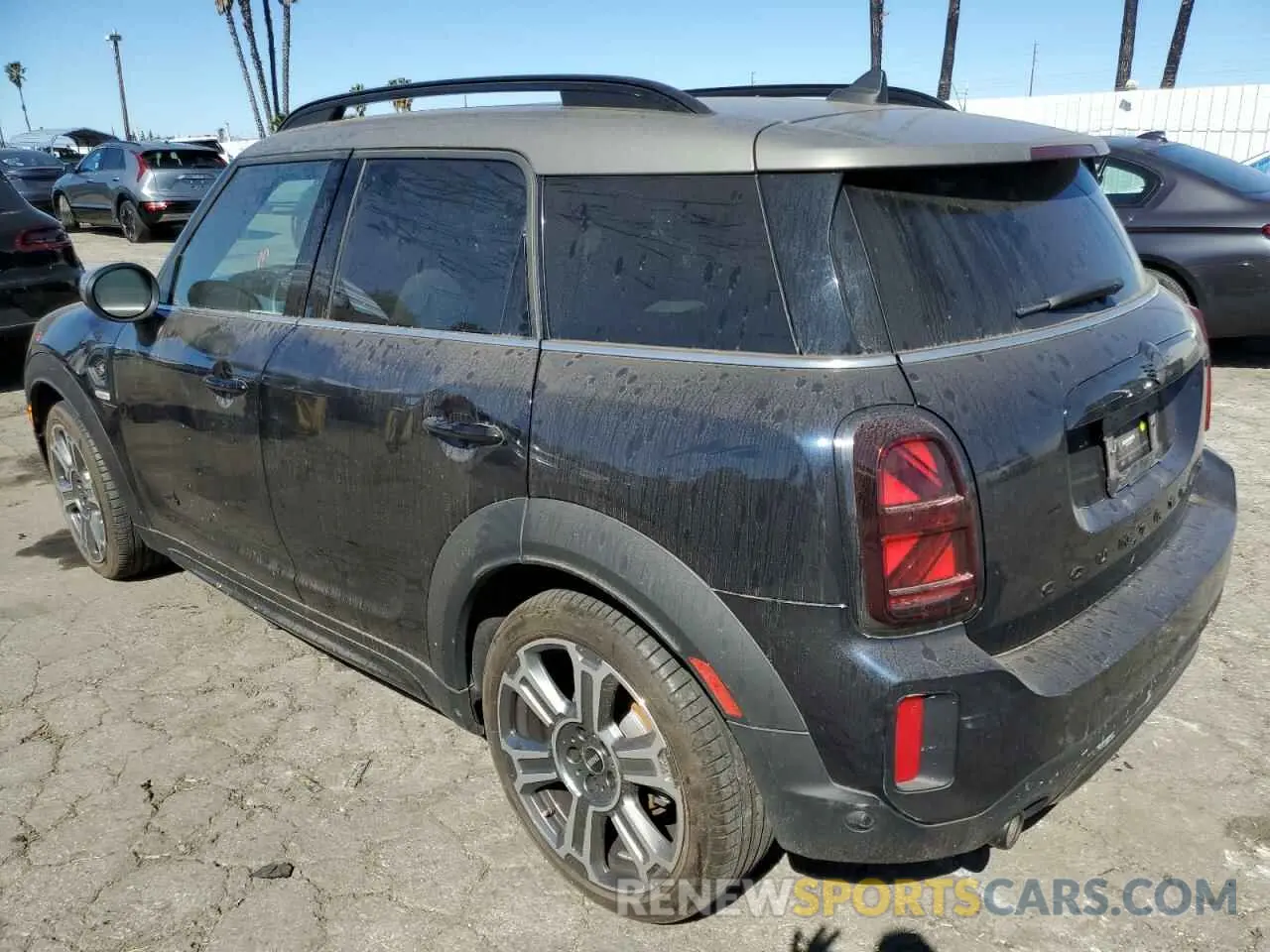 2 Фотография поврежденного автомобиля WMZ83BR06R3R36175 MINI COOPER 2024