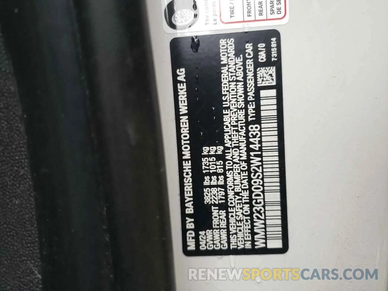 12 Фотография поврежденного автомобиля WMW23GD09S2W14438 MINI COOPER 2025