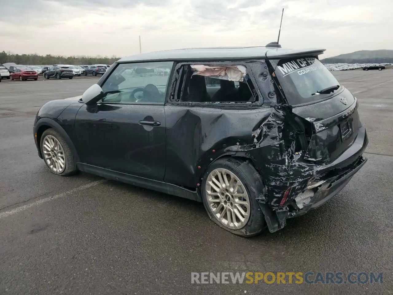 2 Photograph of a damaged car WMW23GD0XS2W26775 MINI COOPER 2025