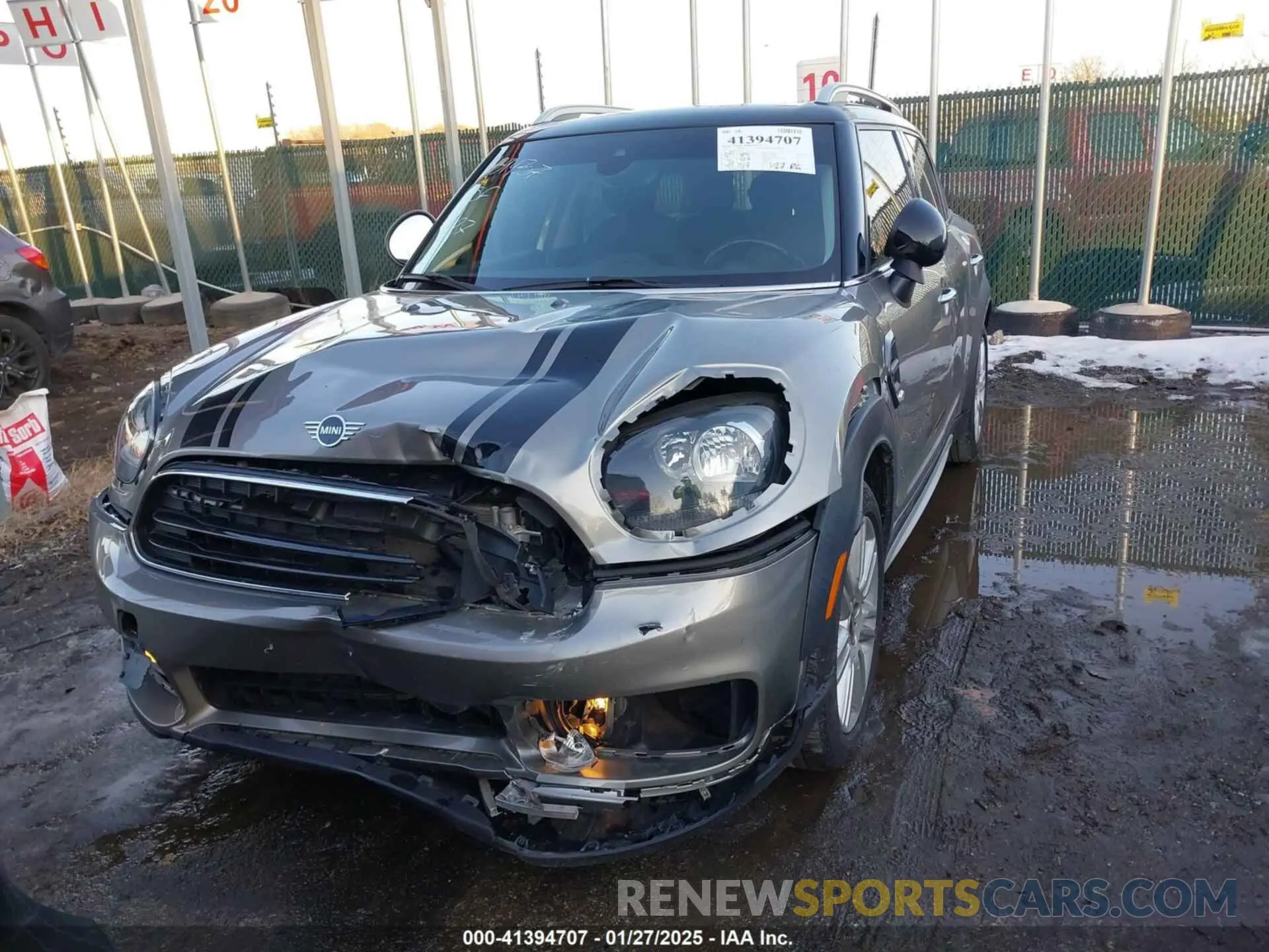 12 Photograph of a damaged car WMZYS7C58K3F47079 MINI COUNTRYMAN 2019