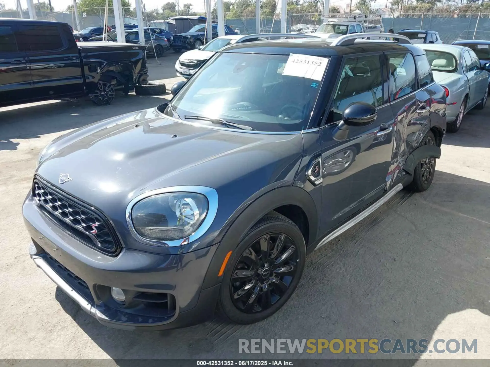 2 Photograph of a damaged car WMZYT3C51K3E95266 MINI COUNTRYMAN 2019