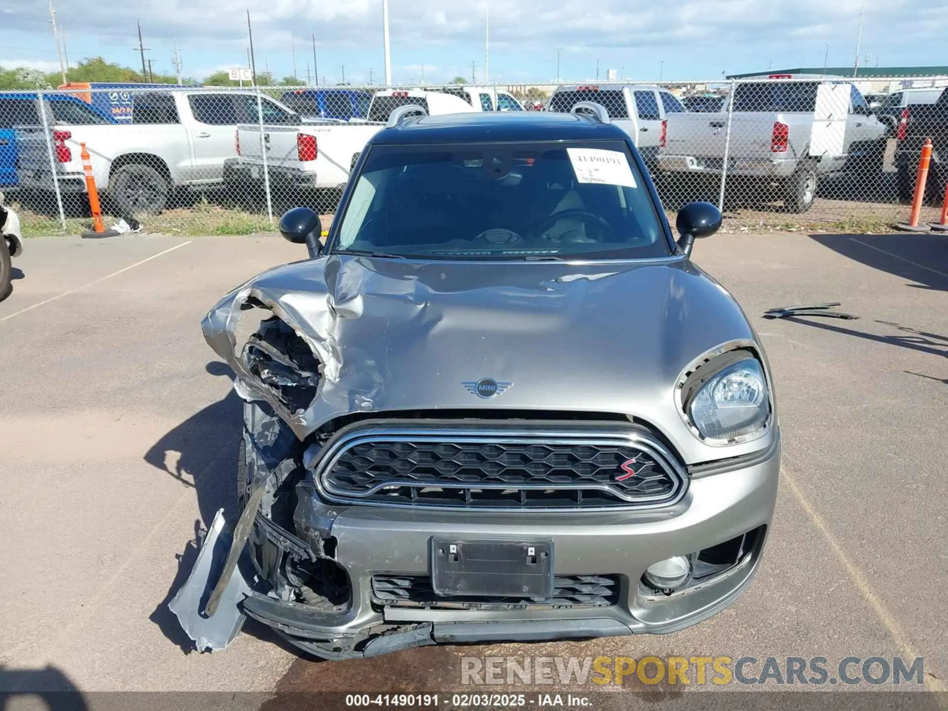 13 Photograph of a damaged car WMZYT3C58K3E97323 MINI COUNTRYMAN 2019