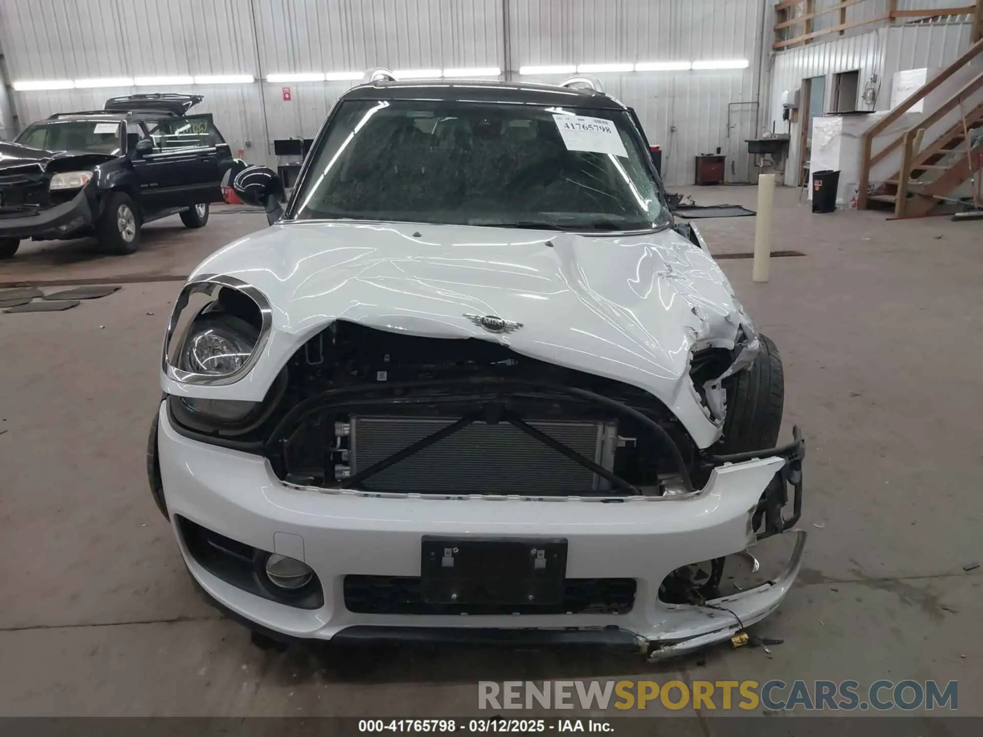 11 Photograph of a damaged car WMZYT5C57K3G92681 MINI COUNTRYMAN 2019