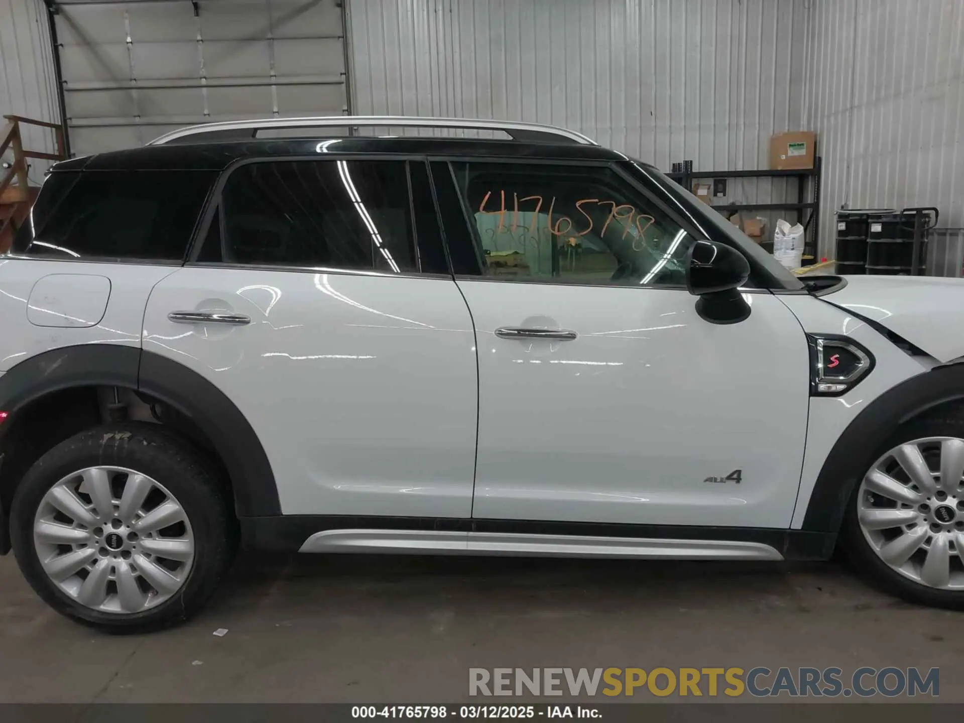 12 Photograph of a damaged car WMZYT5C57K3G92681 MINI COUNTRYMAN 2019