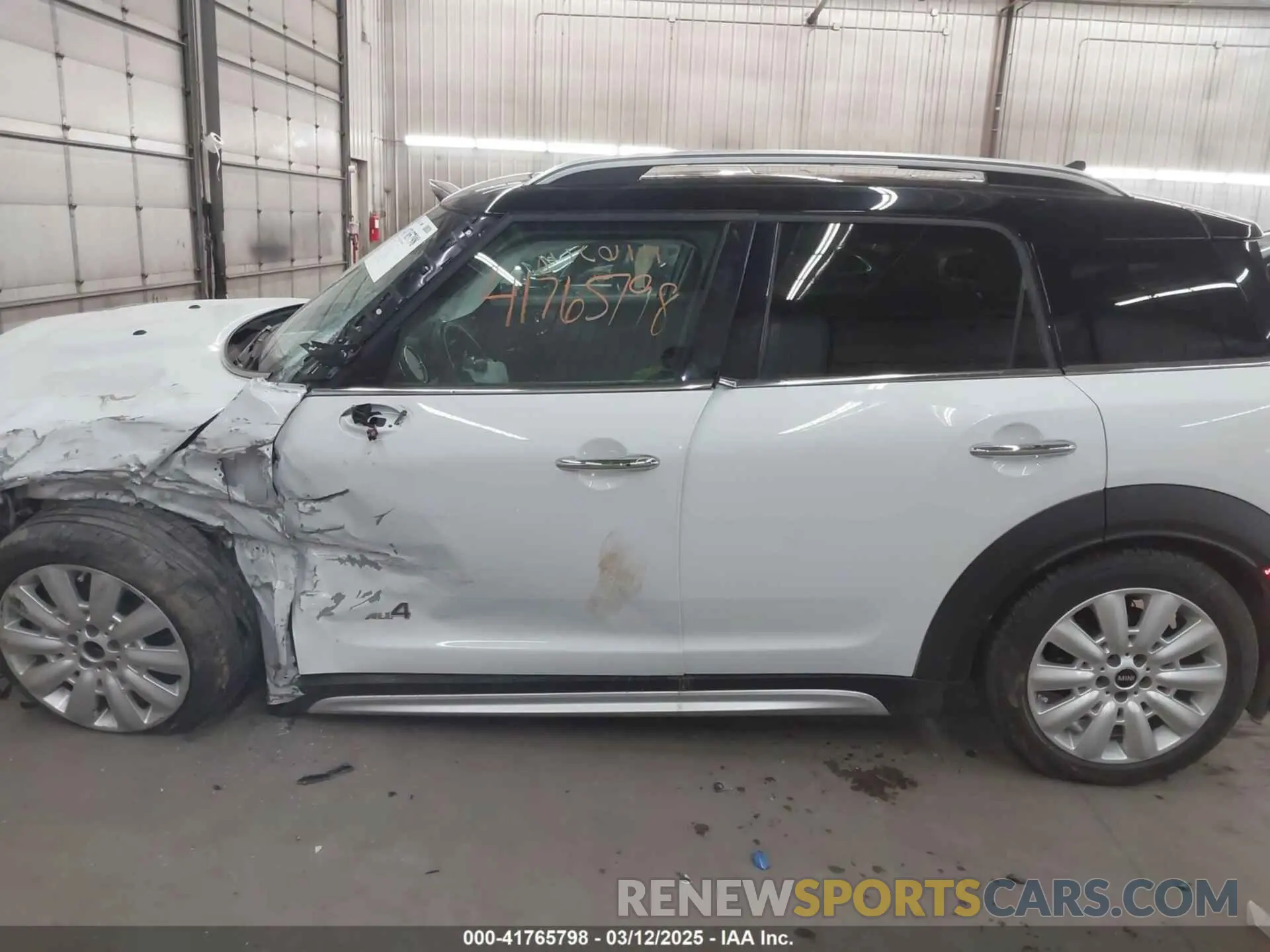 13 Photograph of a damaged car WMZYT5C57K3G92681 MINI COUNTRYMAN 2019