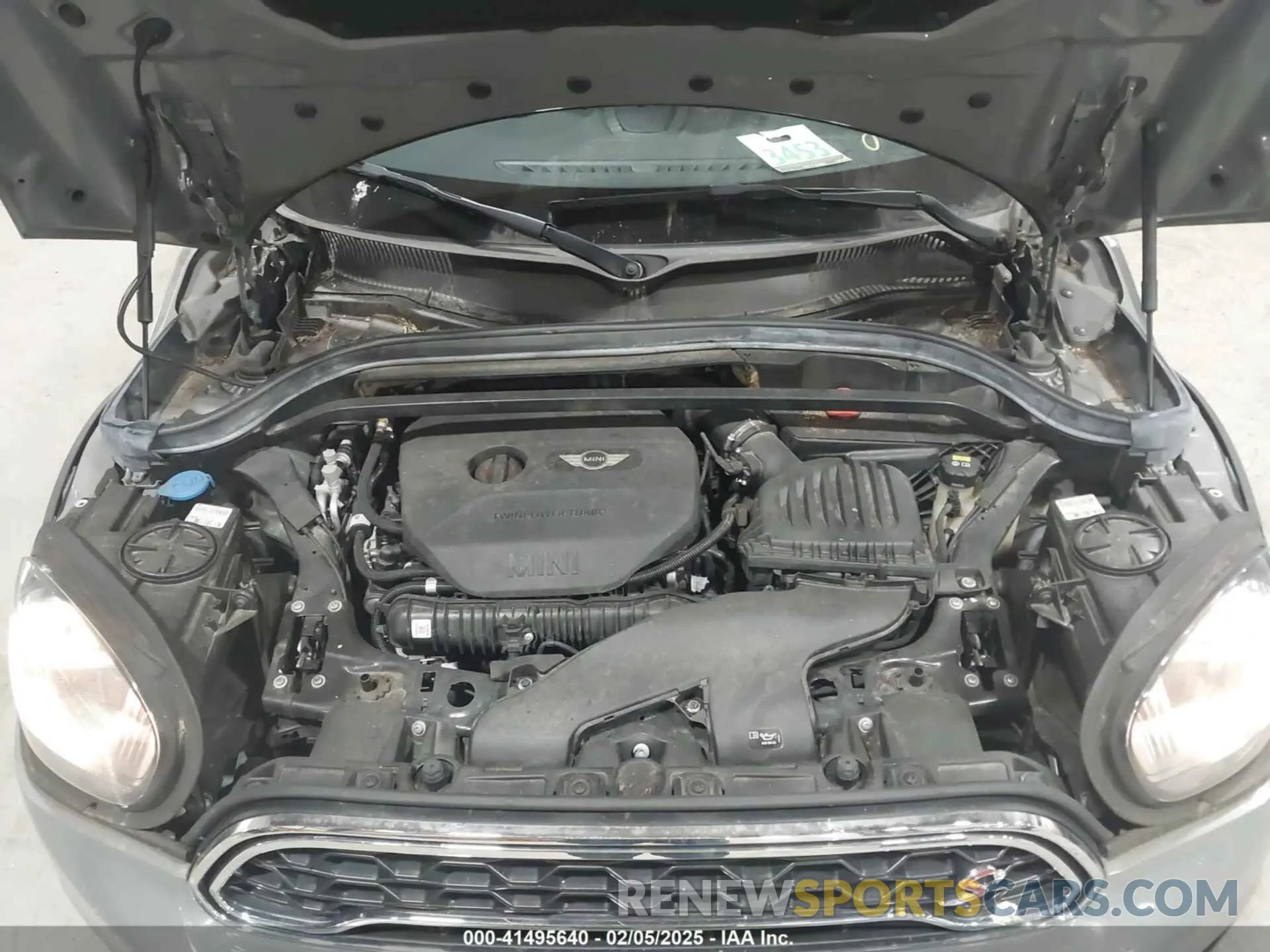 10 Photograph of a damaged car WMZYT5C58K3E70294 MINI COUNTRYMAN 2019