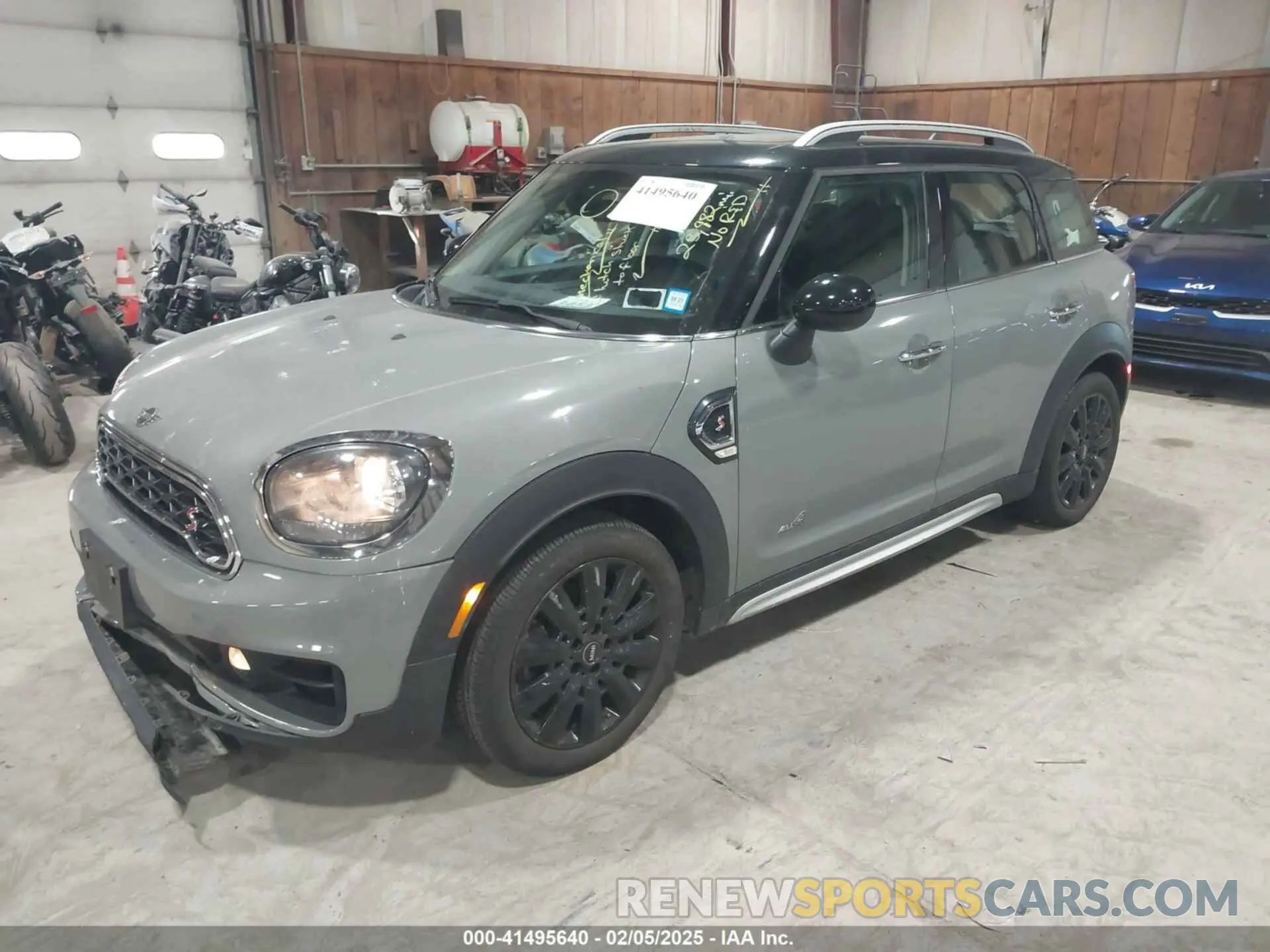 2 Photograph of a damaged car WMZYT5C58K3E70294 MINI COUNTRYMAN 2019