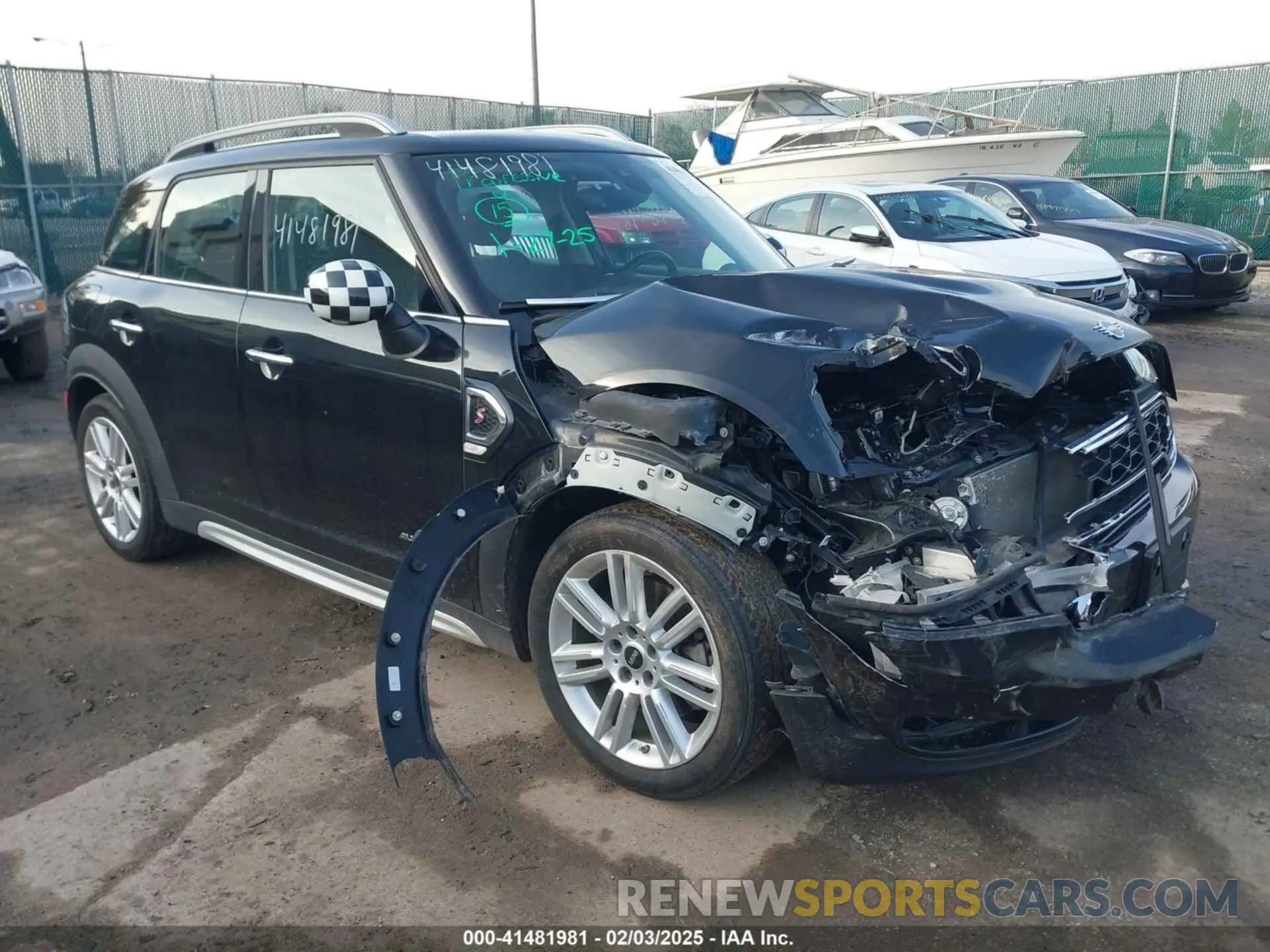 1 Photograph of a damaged car WMZYT5C59K3G92620 MINI COUNTRYMAN 2019