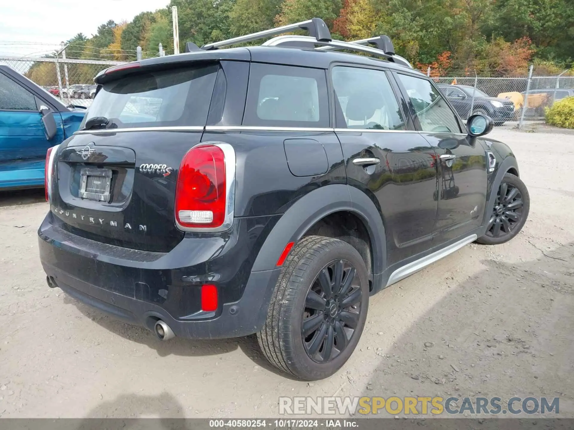 4 Photograph of a damaged car WMZYT5C5XK3E70278 MINI COUNTRYMAN 2019