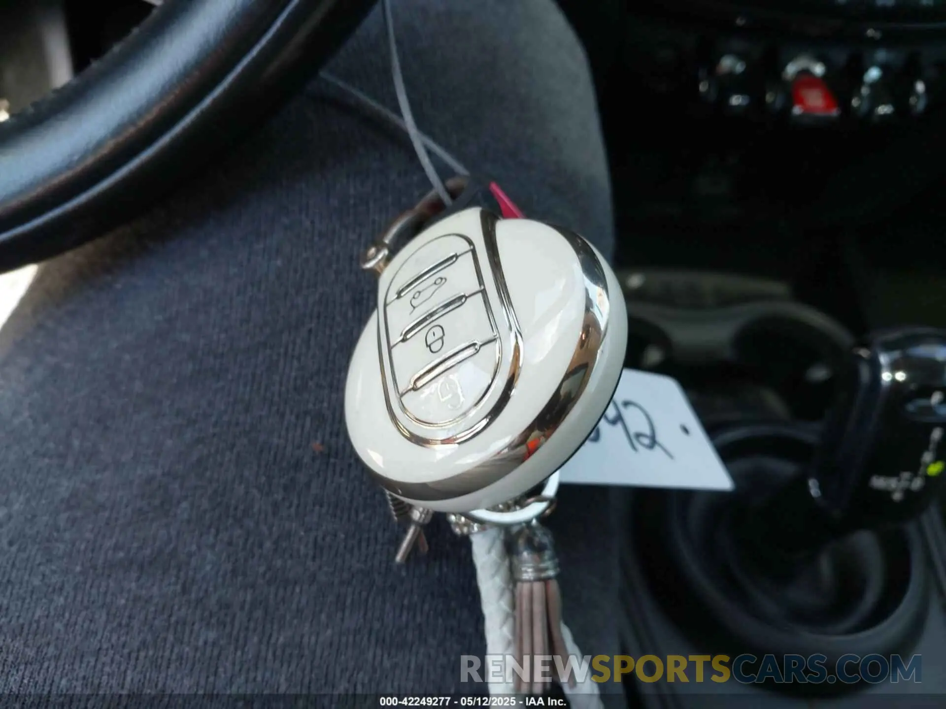 11 Фотография поврежденного автомобиля WMZYW3C00L3L02096 MINI COUNTRYMAN 2020