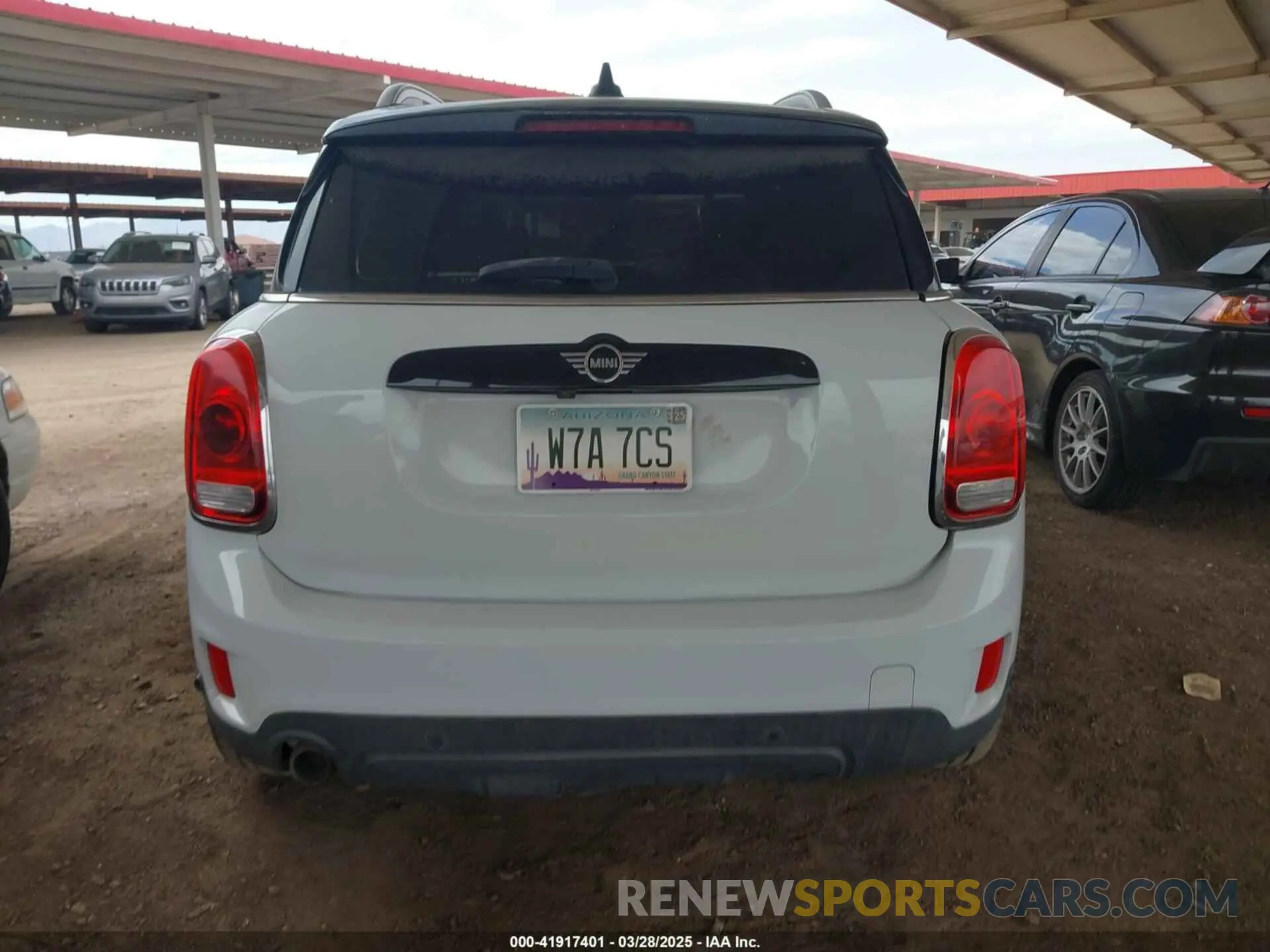 15 Фотография поврежденного автомобиля WMZYW3C0XL3L18905 MINI COUNTRYMAN 2020