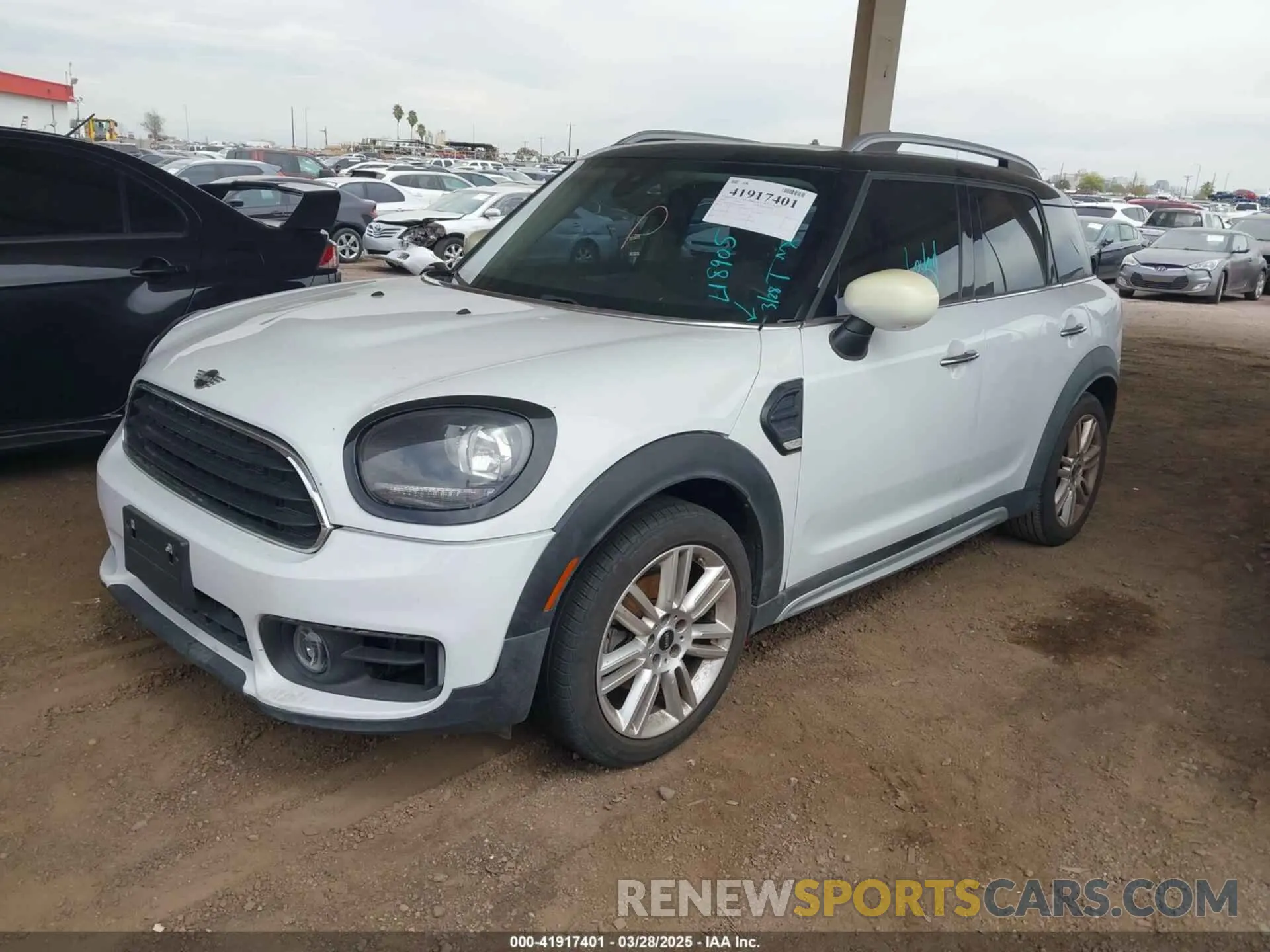 2 Фотография поврежденного автомобиля WMZYW3C0XL3L18905 MINI COUNTRYMAN 2020