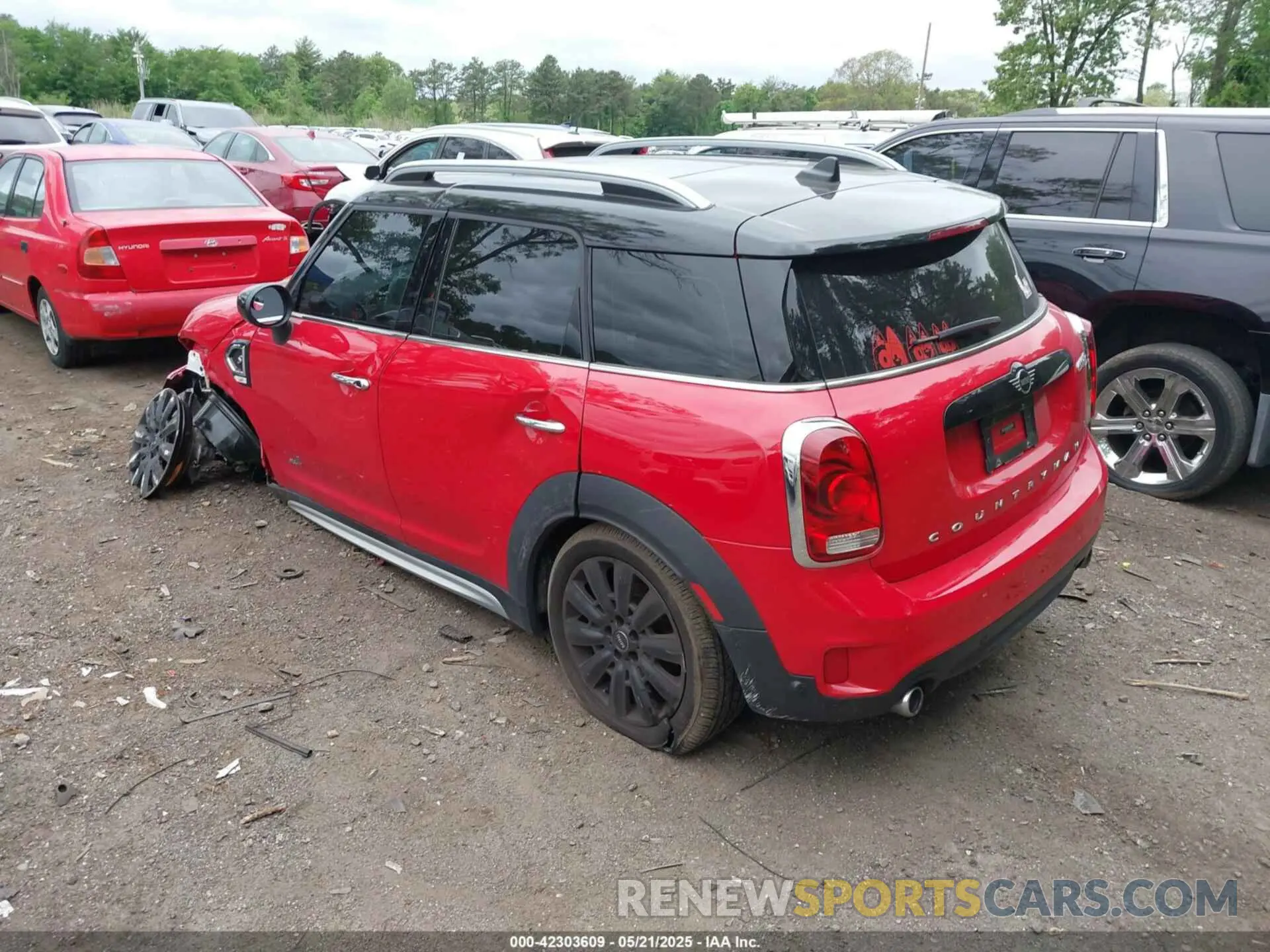 3 Фотография поврежденного автомобиля WMZYX1C09L3L58197 MINI COUNTRYMAN 2020