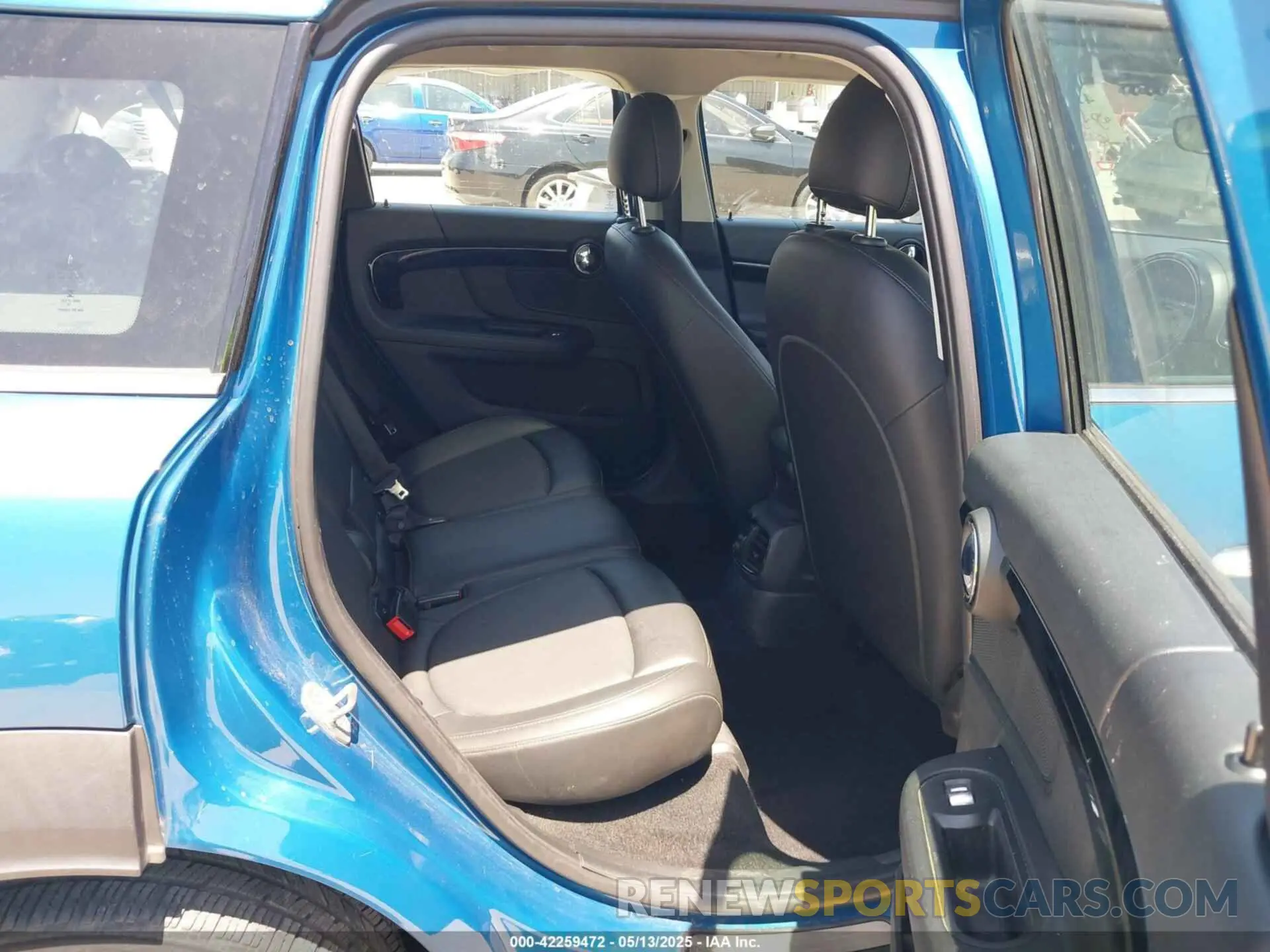 8 Photograph of a damaged car WMZ23BR04N3N61287 MINI COUNTRYMAN 2022