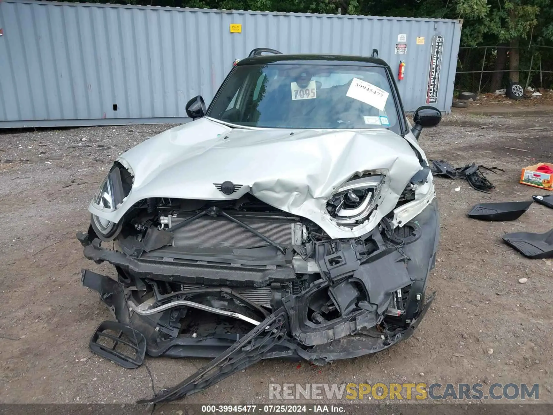 12 Фотография поврежденного автомобиля WMZ33BS0XN3N40393 MINI COUNTRYMAN 2022