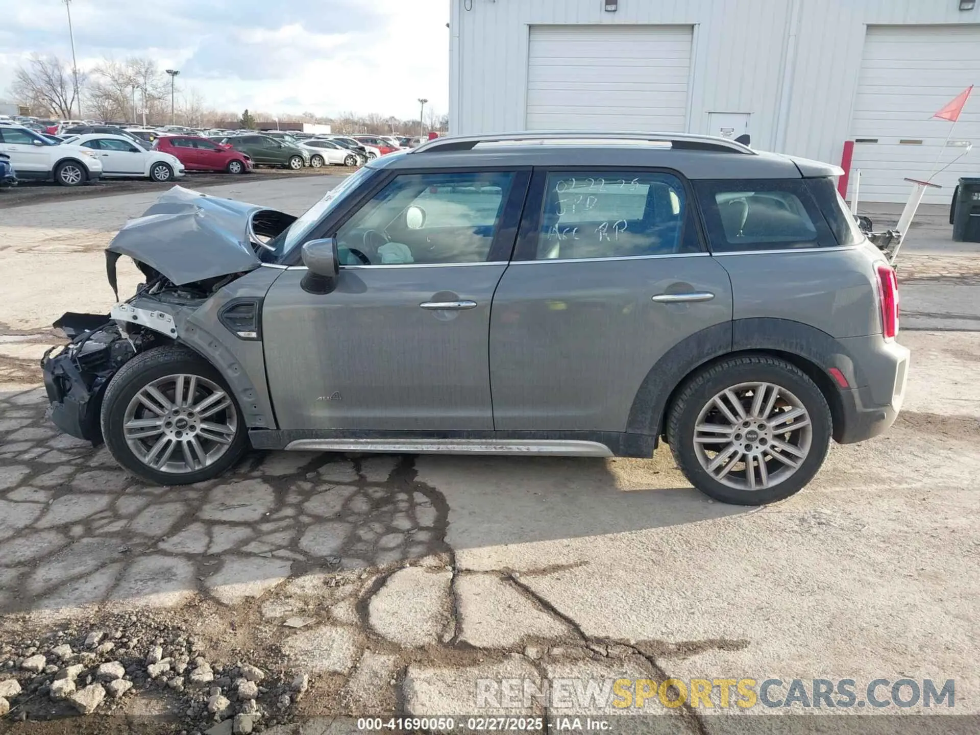 14 Photograph of a damaged car WMZ43BR09N3N62573 MINI COUNTRYMAN 2022
