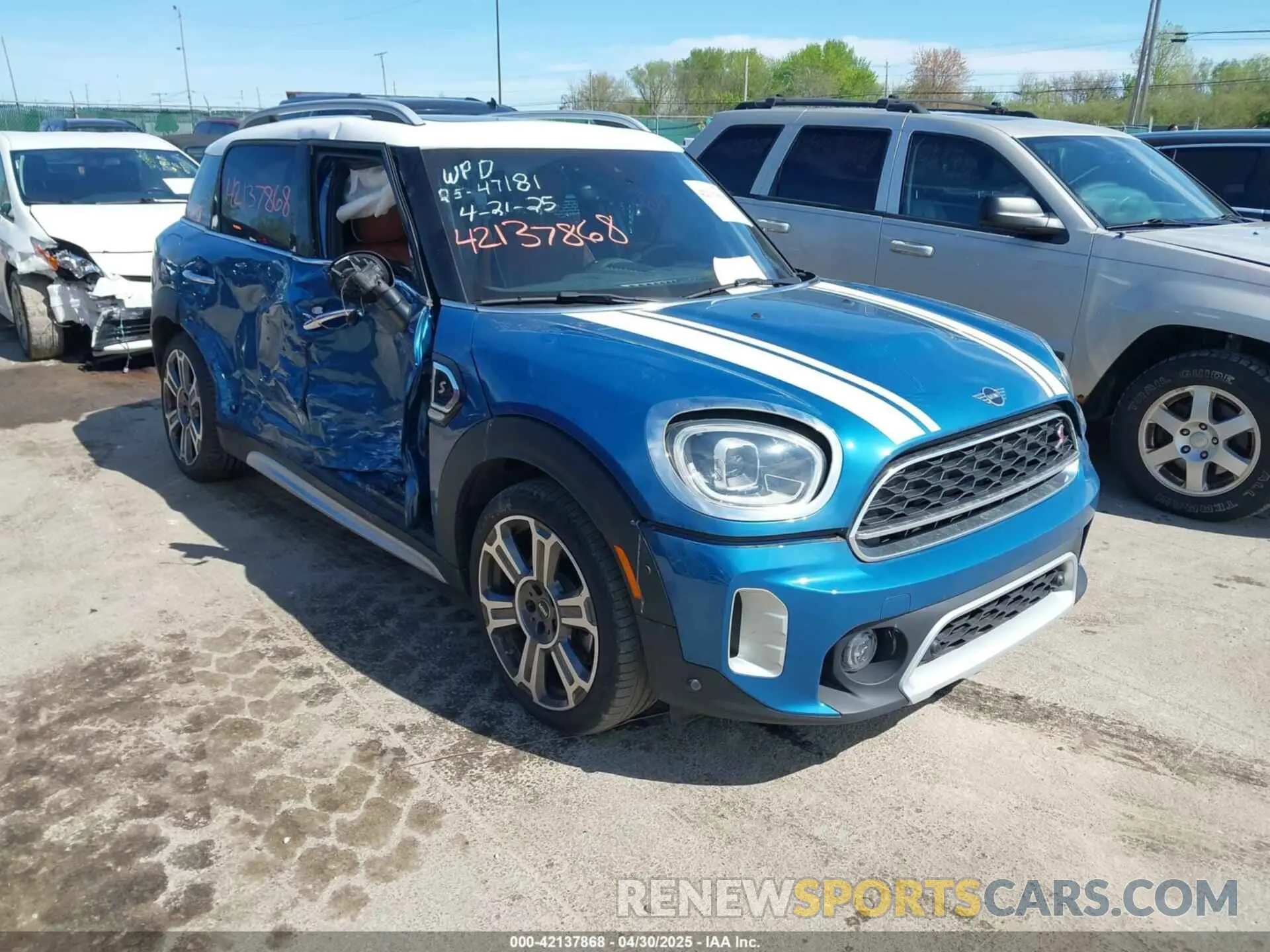 1 Photograph of a damaged car WMZ53BR07N3N34260 MINI COUNTRYMAN 2022
