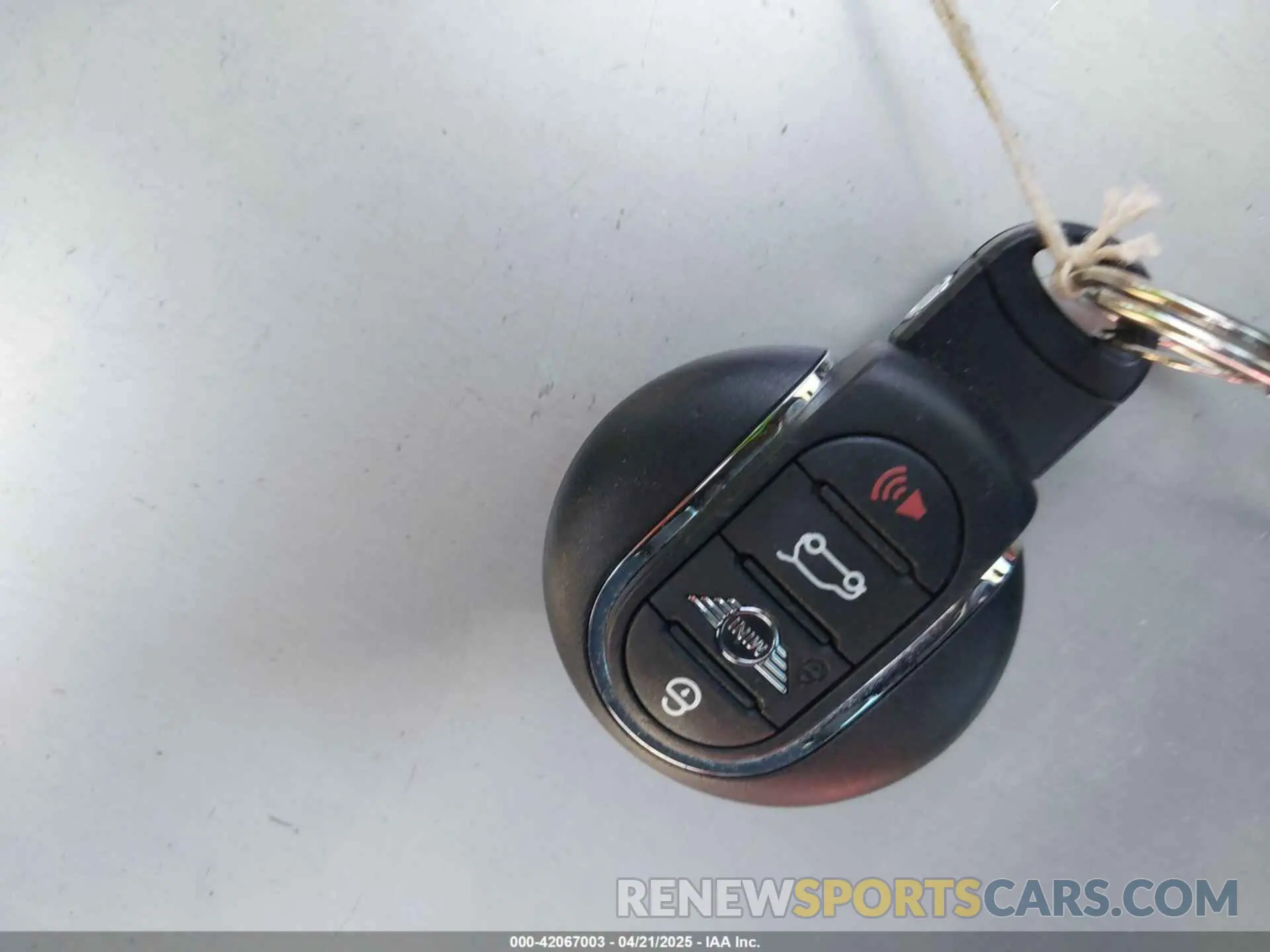 11 Фотография поврежденного автомобиля WMZ83BR03N3P15420 MINI COUNTRYMAN 2022