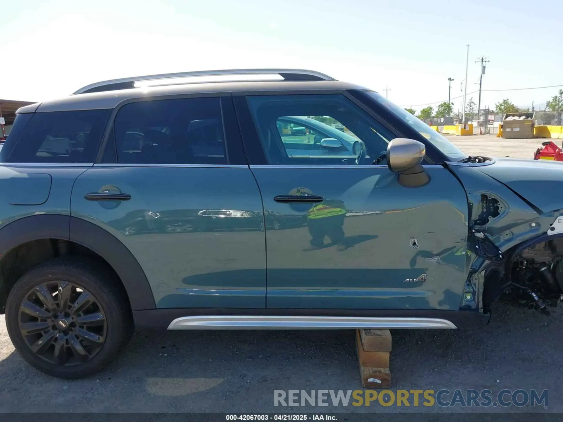 14 Фотография поврежденного автомобиля WMZ83BR03N3P15420 MINI COUNTRYMAN 2022