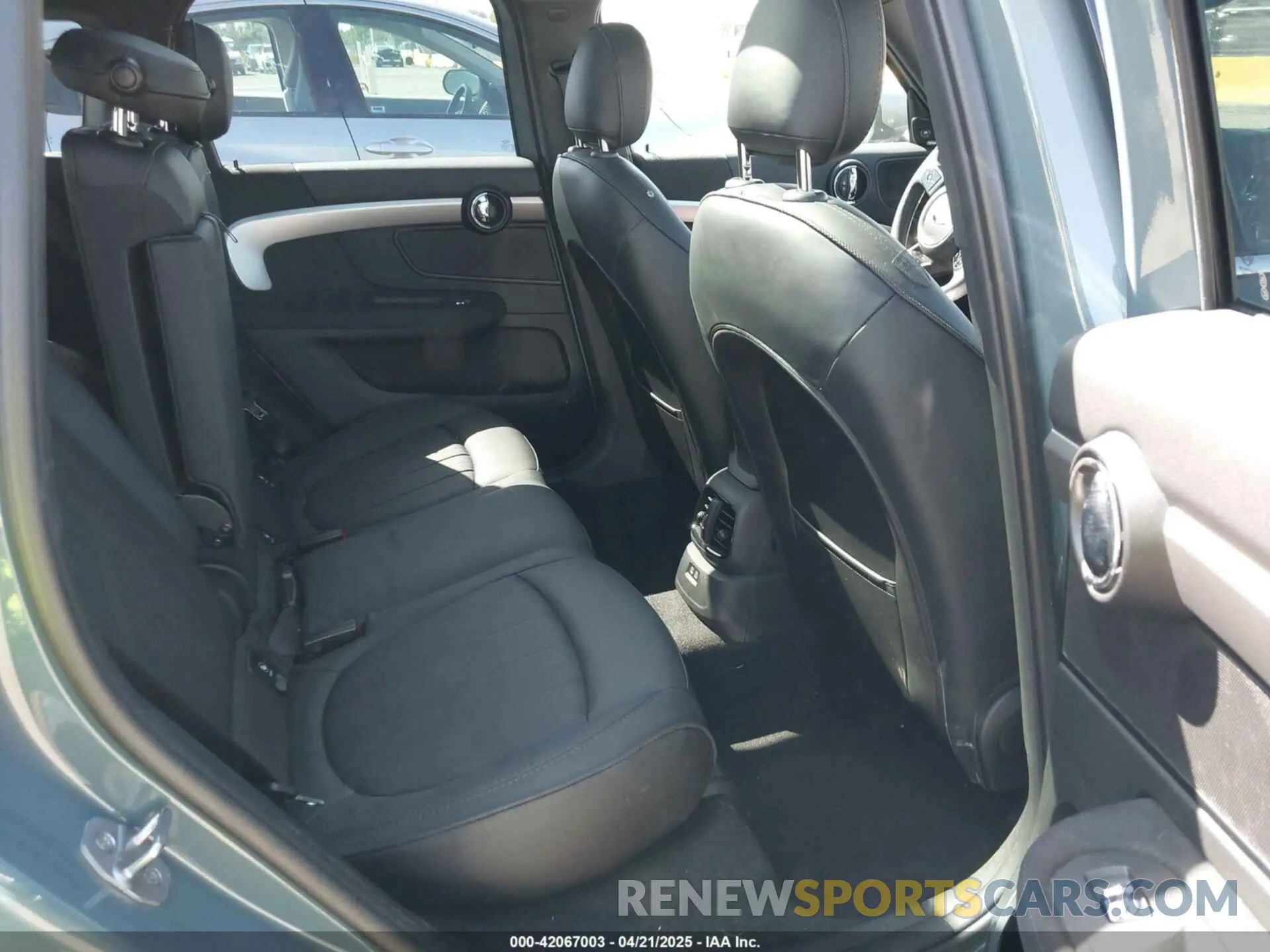 8 Фотография поврежденного автомобиля WMZ83BR03N3P15420 MINI COUNTRYMAN 2022