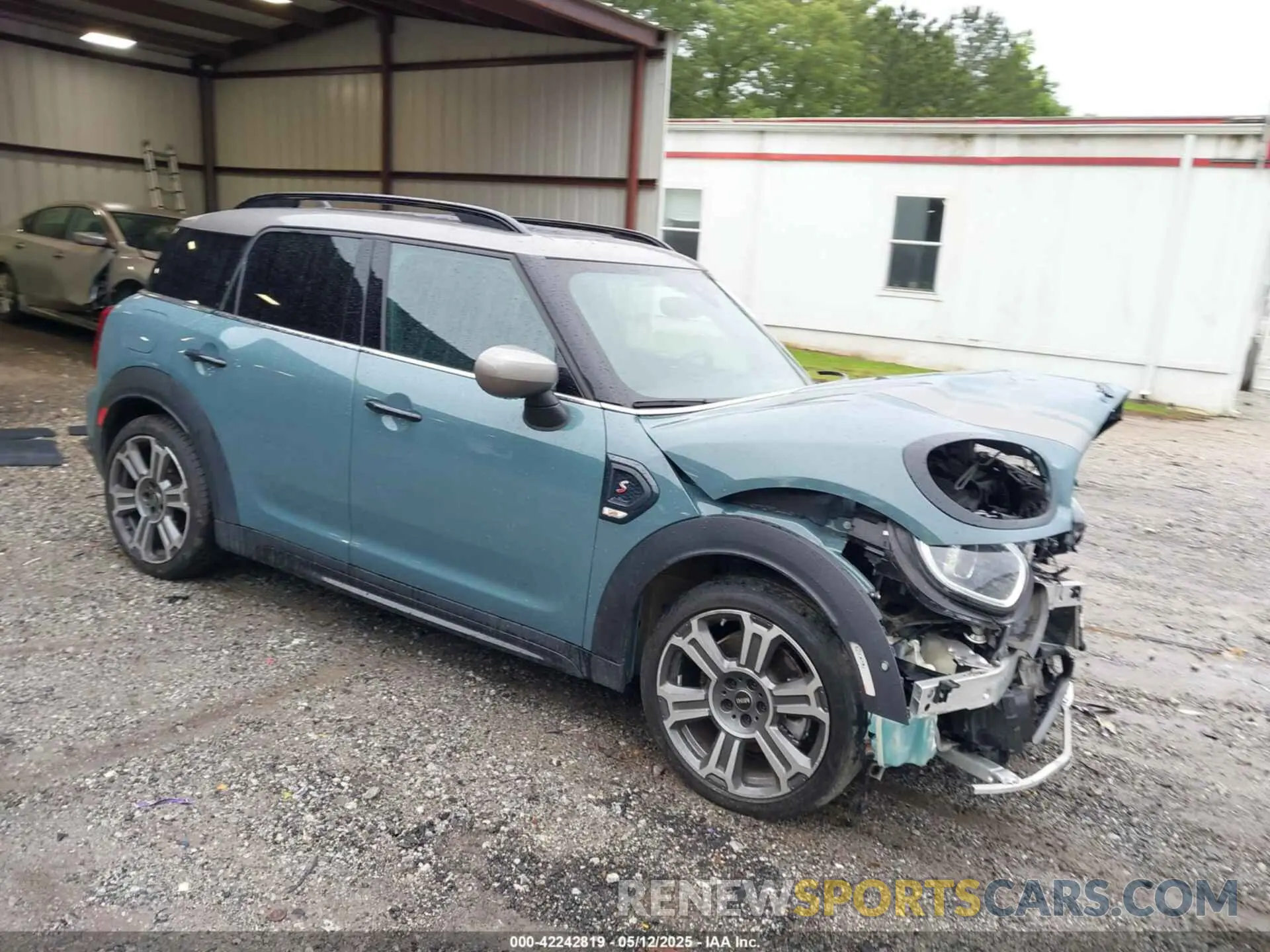 1 Photograph of a damaged car WMZ53BR03P3P97087 MINI COUNTRYMAN 2023