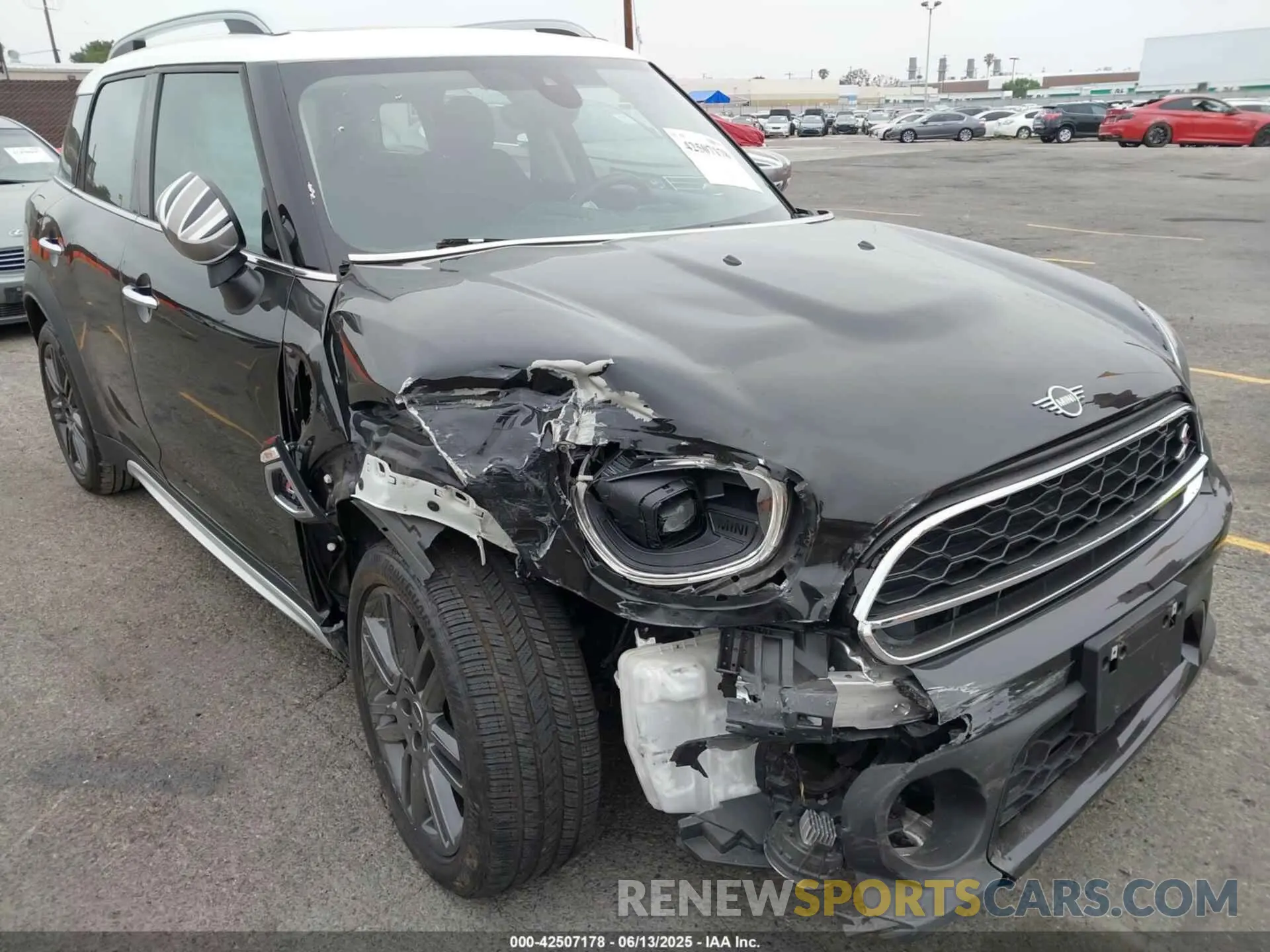 1 Photograph of a damaged car WMZ53BR09P3P70685 MINI COUNTRYMAN 2023