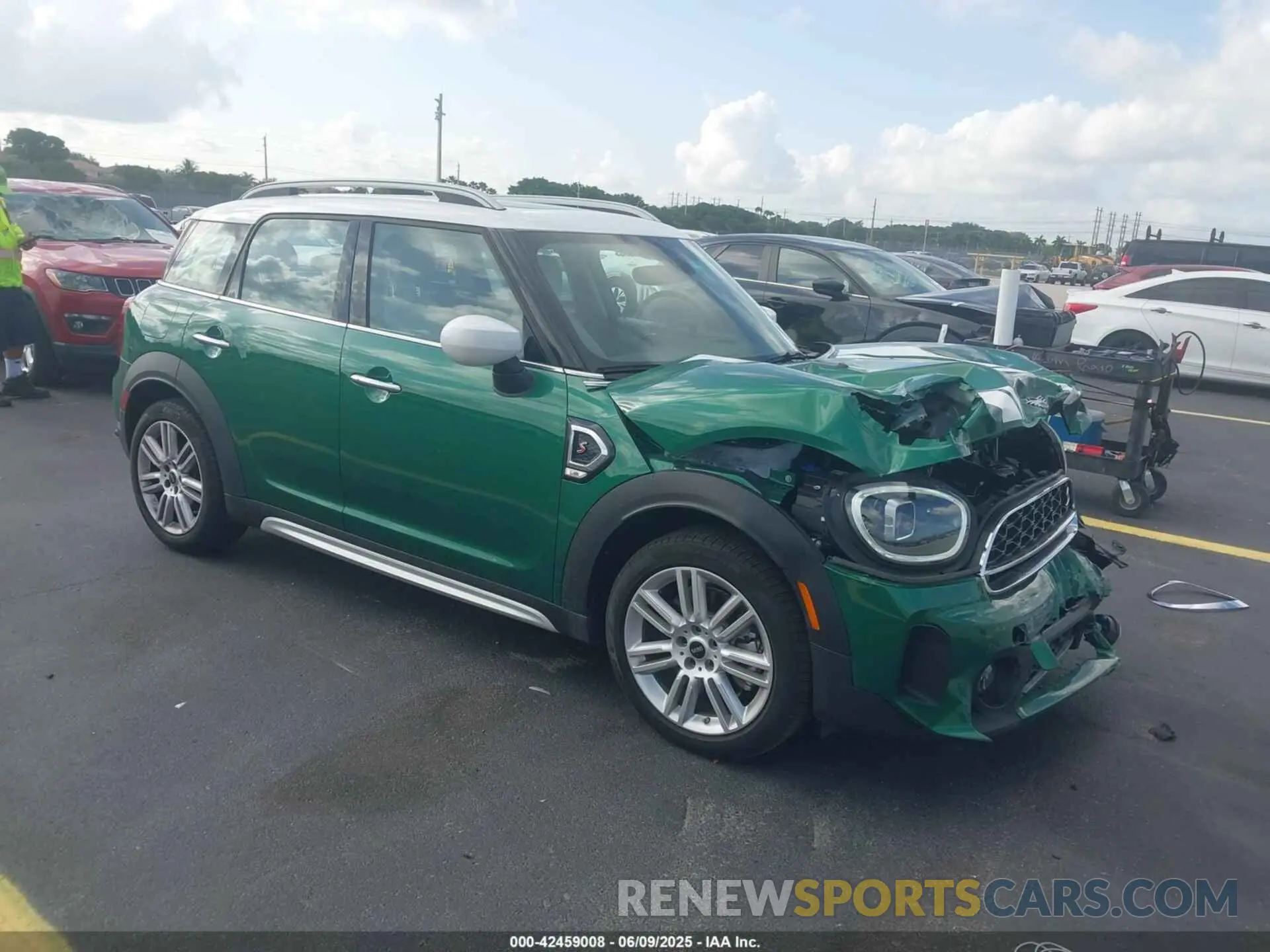 1 Photograph of a damaged car WMZ53BR00R3R59180 MINI COUNTRYMAN 2024
