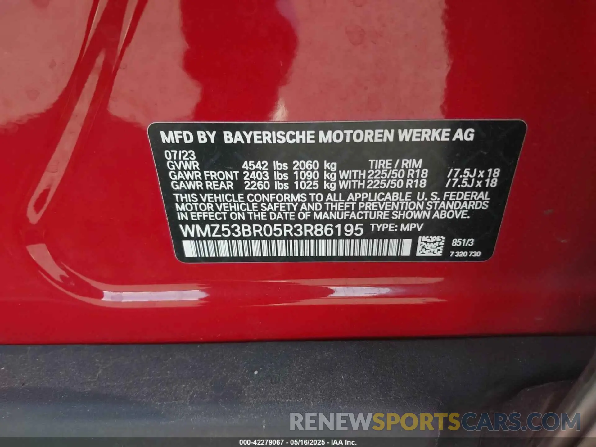 9 Photograph of a damaged car WMZ53BR05R3R86195 MINI COUNTRYMAN 2024