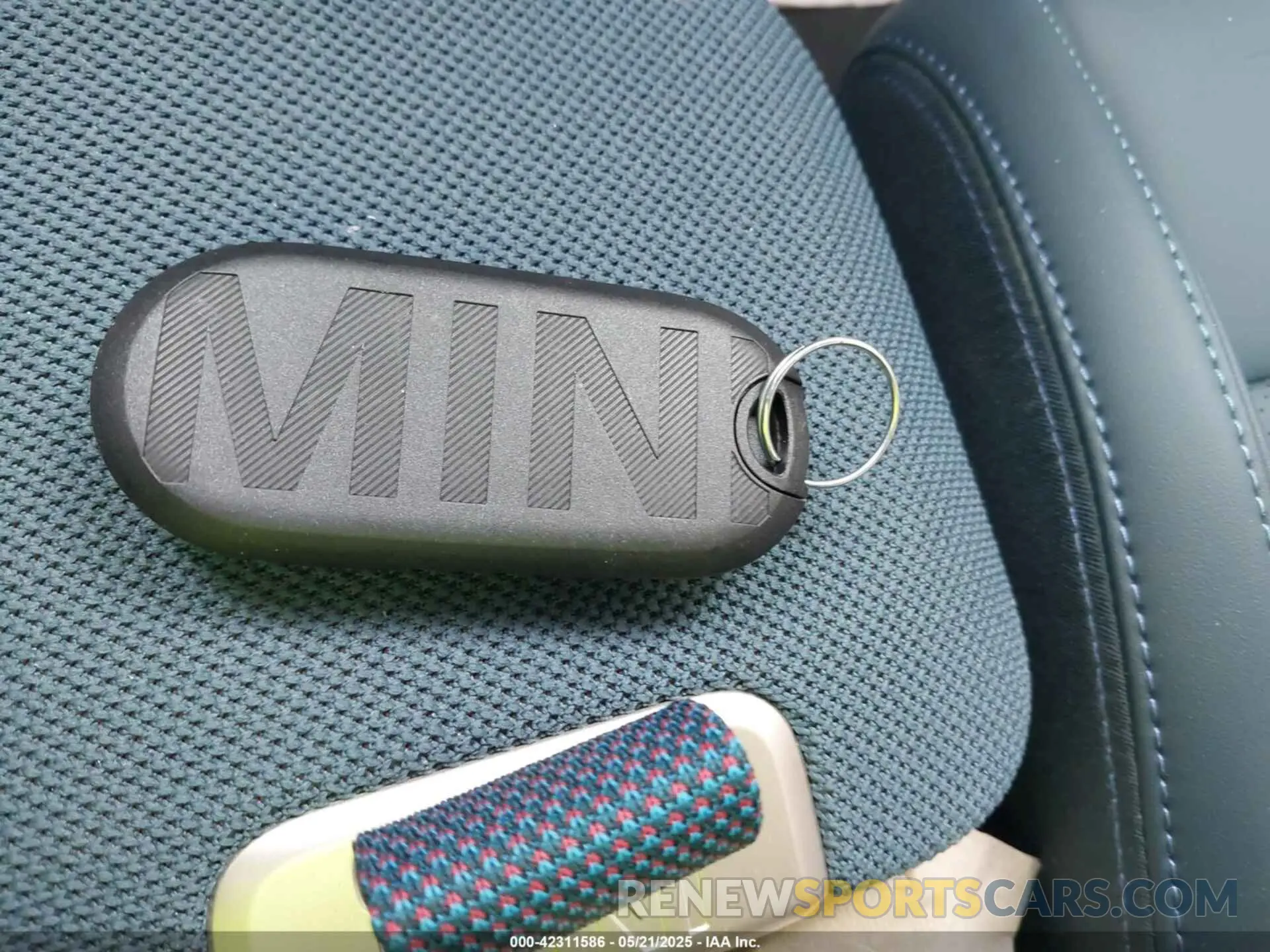 11 Photograph of a damaged car WMZ23GA04S7P30480 MINI COUNTRYMAN 2025