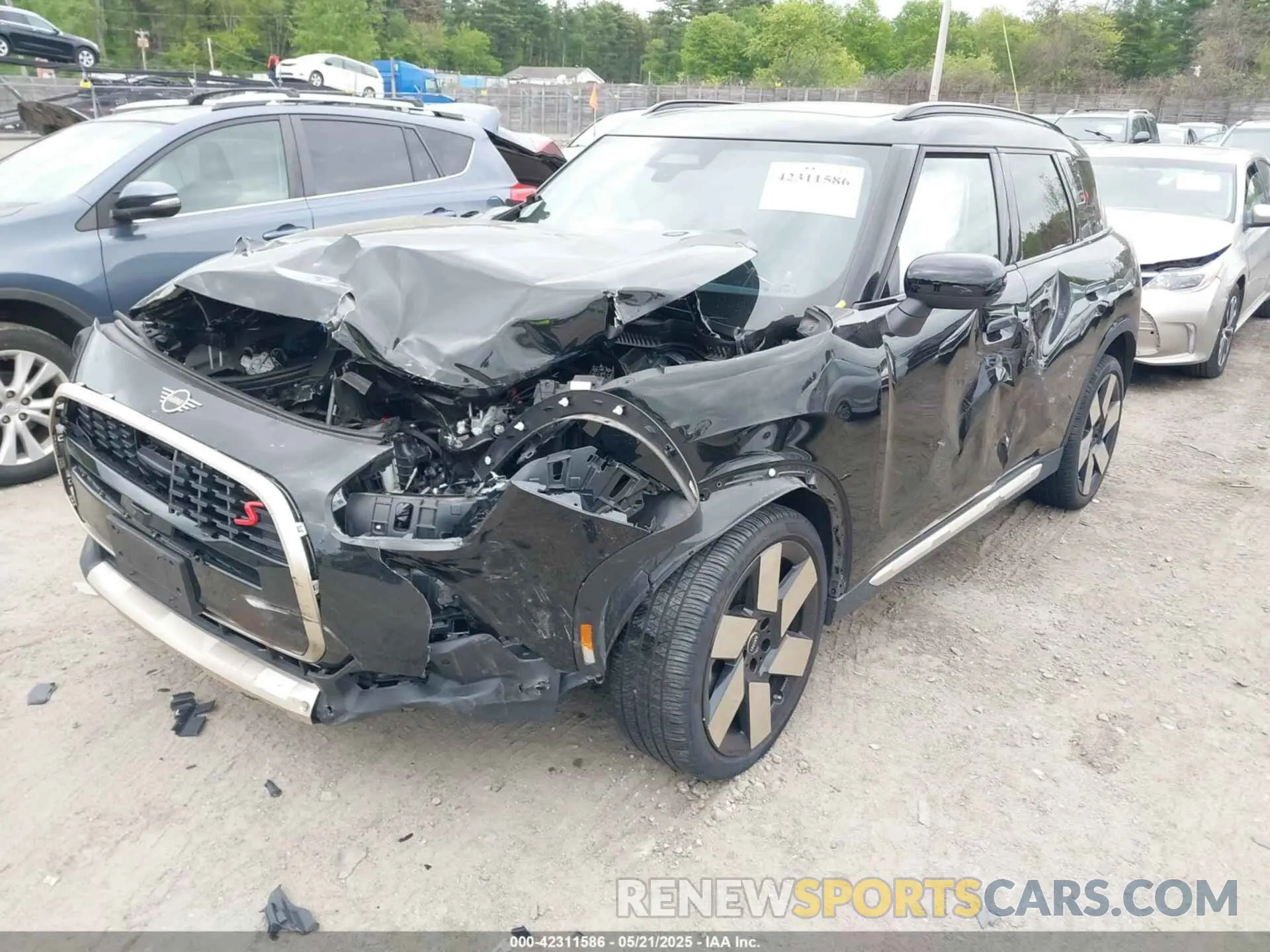 2 Photograph of a damaged car WMZ23GA04S7P30480 MINI COUNTRYMAN 2025
