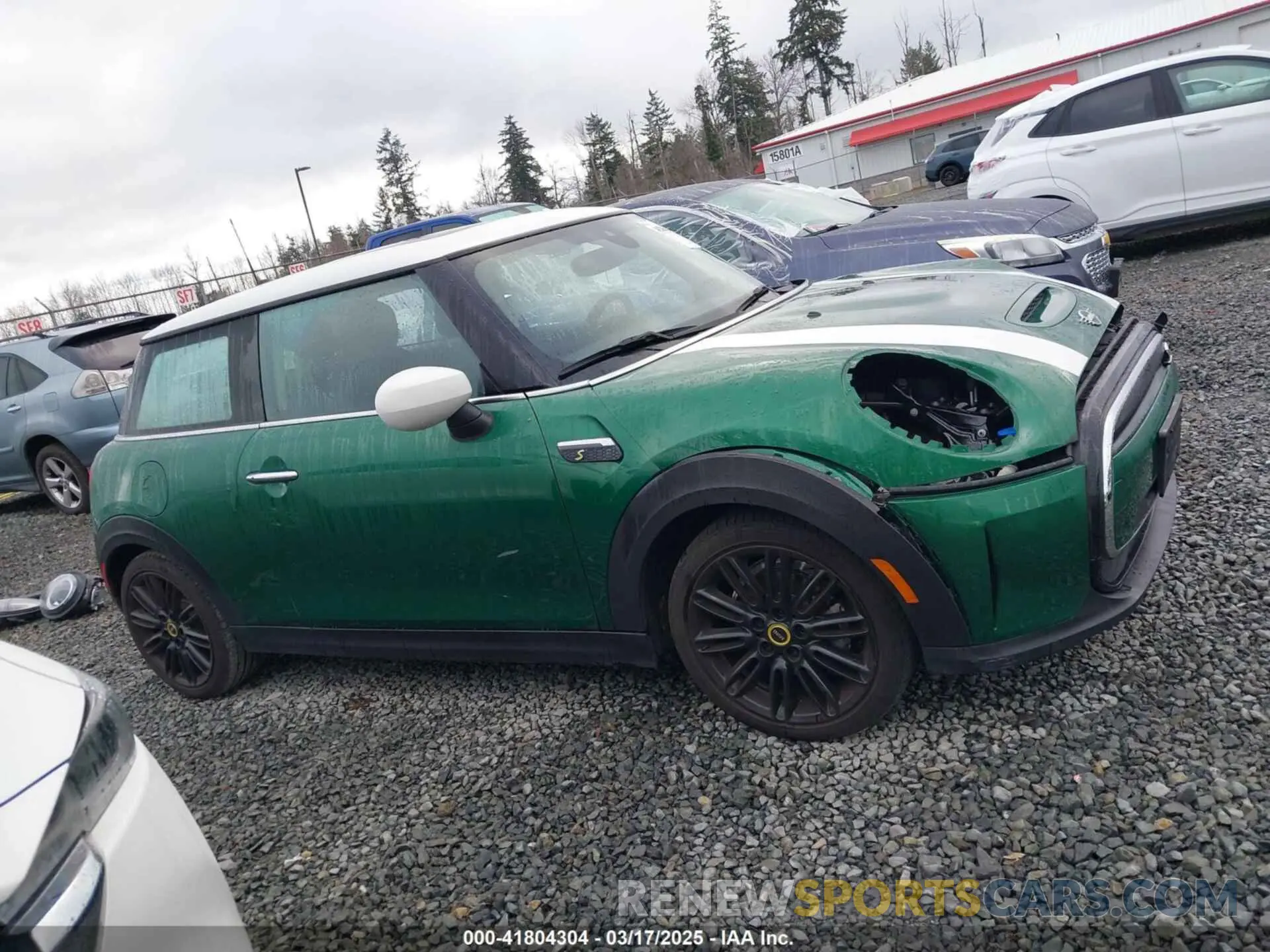 14 Photograph of a damaged car WMW13DJ02R2U65122 MINI HARDTOP 2 DOOR 2024
