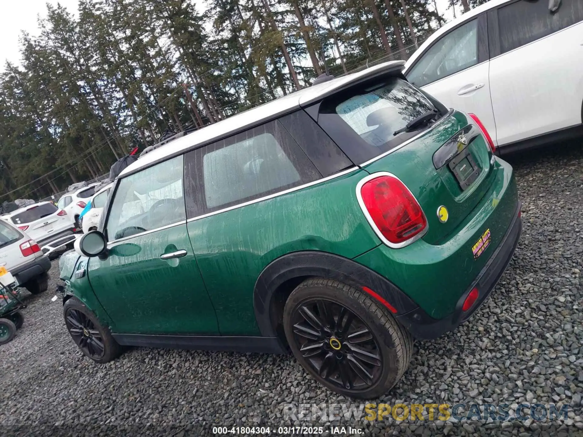 15 Photograph of a damaged car WMW13DJ02R2U65122 MINI HARDTOP 2 DOOR 2024
