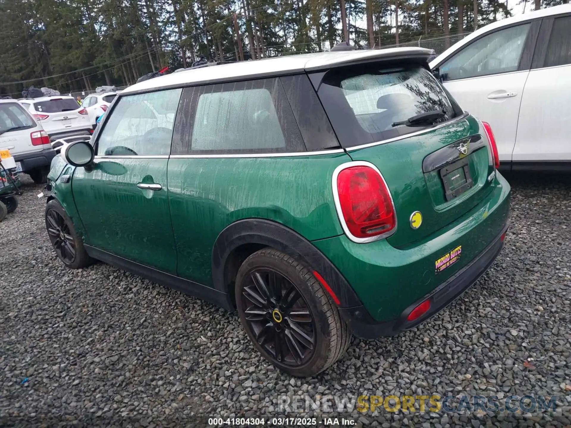 3 Photograph of a damaged car WMW13DJ02R2U65122 MINI HARDTOP 2 DOOR 2024