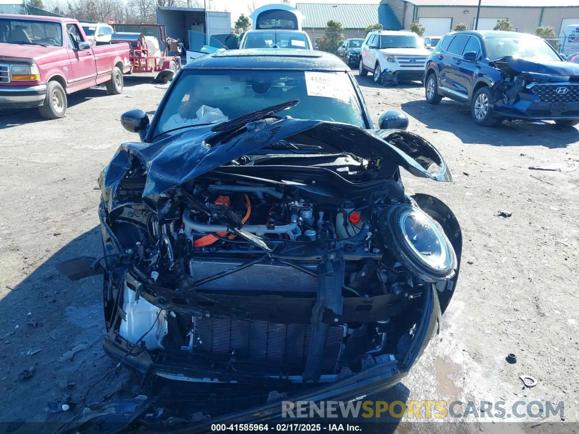 6 Photograph of a damaged car WMW13DJ03R2V25523 MINI HARDTOP 2 DOOR 2024