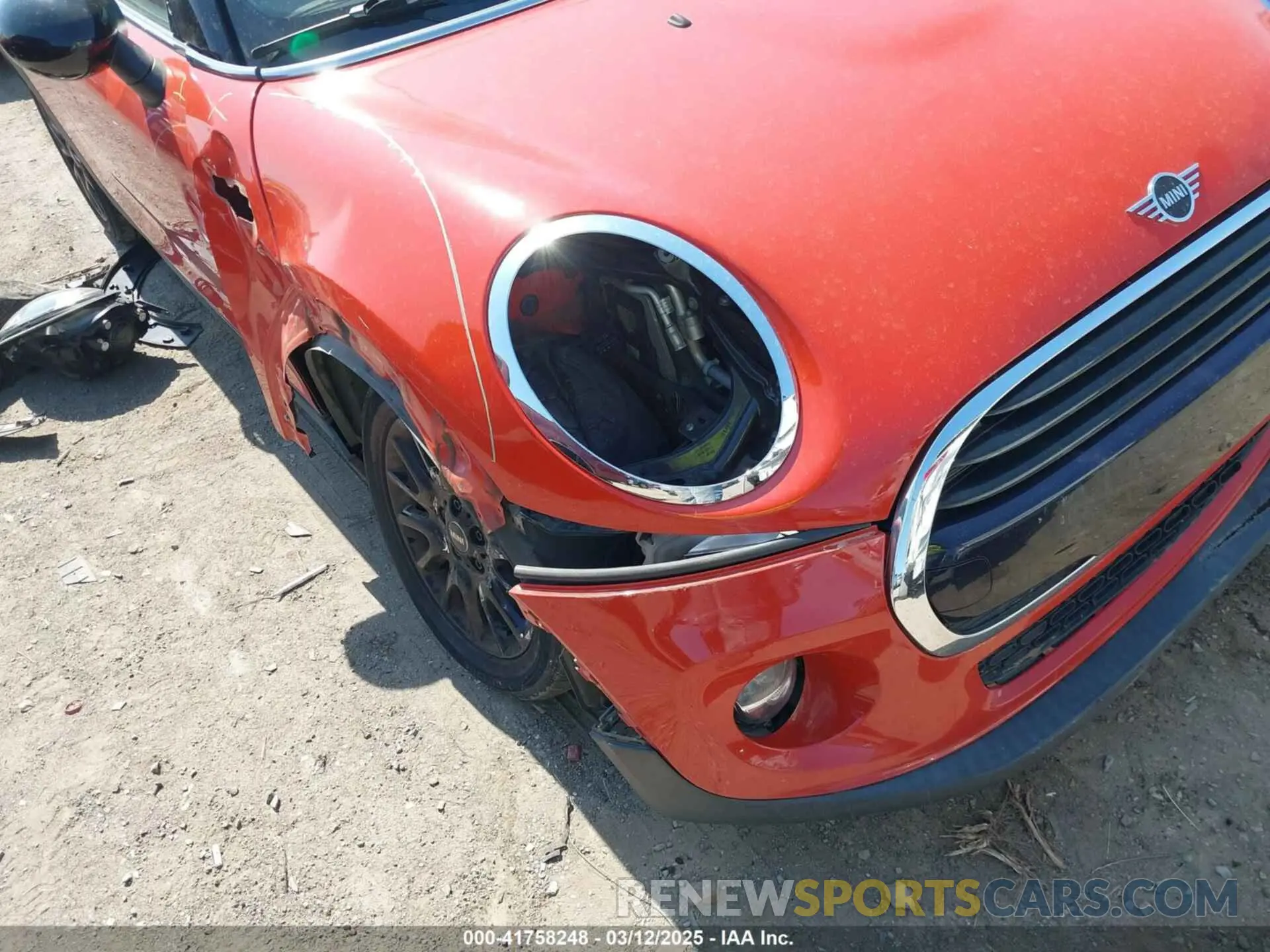18 Фотография поврежденного автомобиля WMWXP5C5XK2H32139 MINI HARDTOP 2019