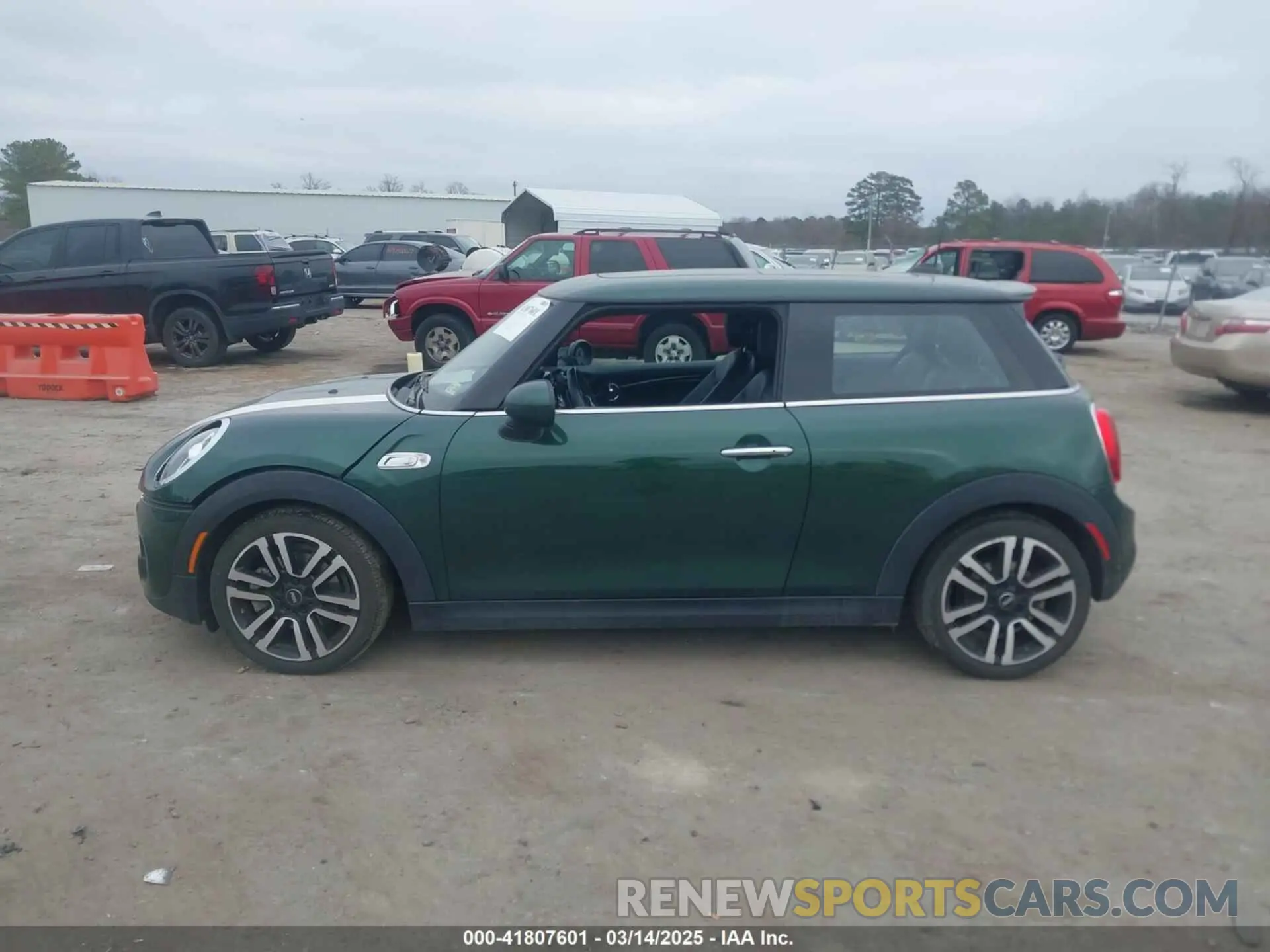 14 Фотография поврежденного автомобиля WMWXP7C50K2A52200 MINI HARDTOP 2019