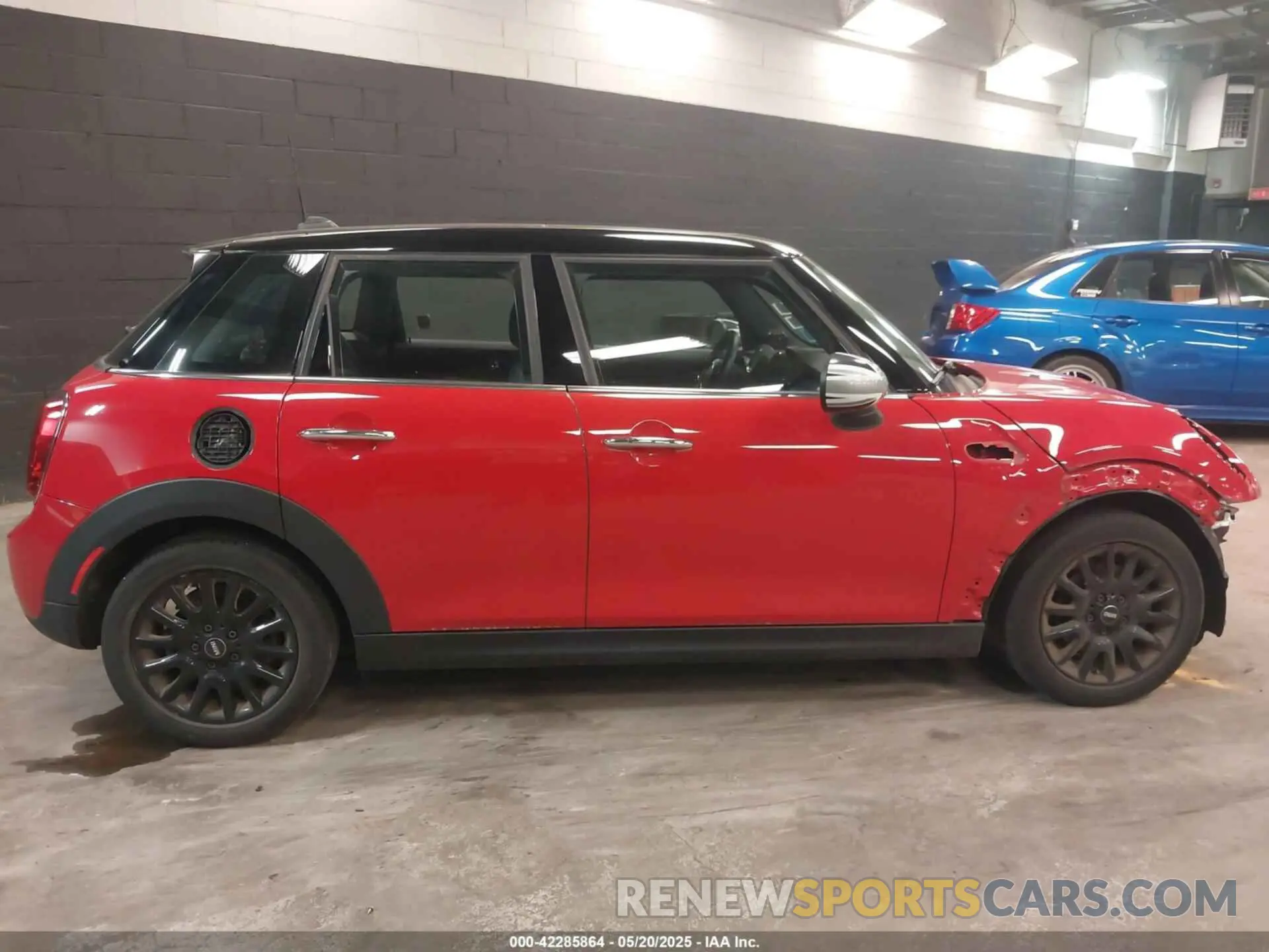 13 Фотография поврежденного автомобиля WMWXU1C57K2J02108 MINI HARDTOP 2019